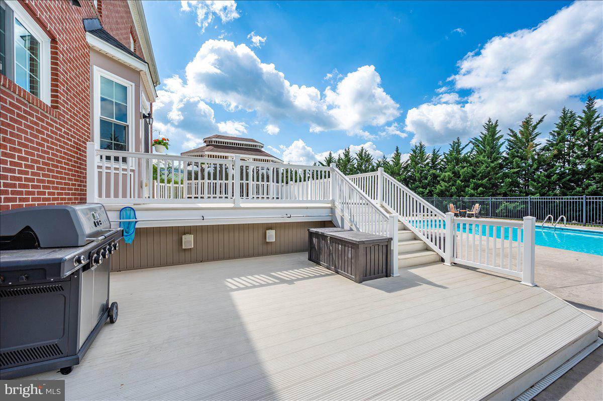 MT AETNA - Residential