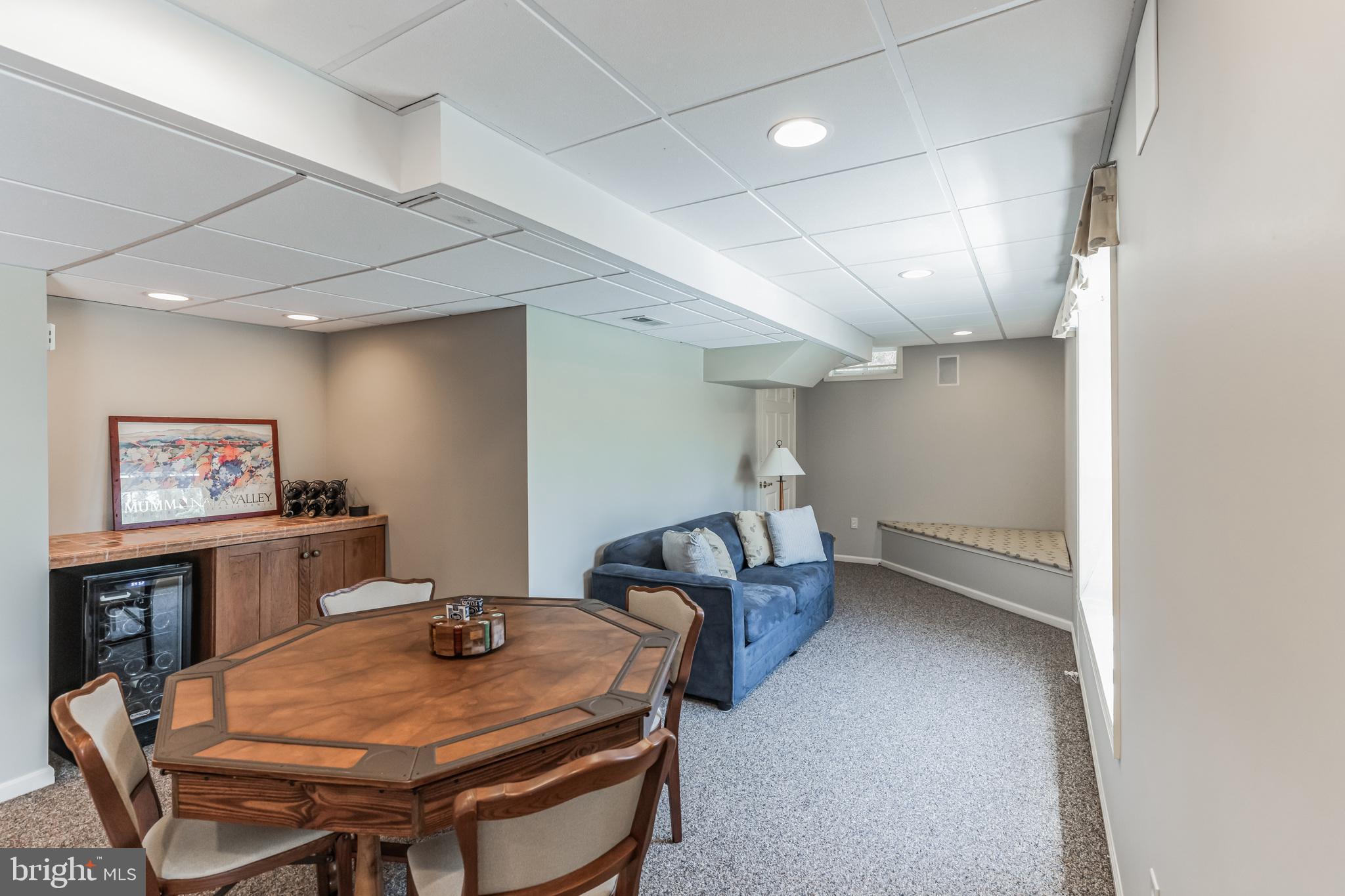 RAVEN HOLLOW - Residential