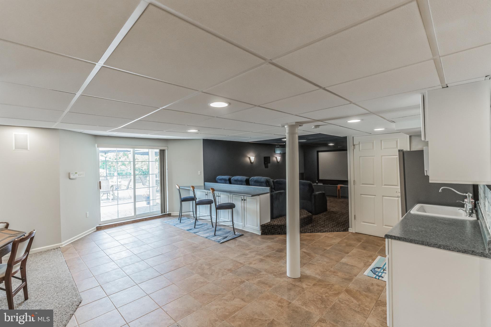 RAVEN HOLLOW - Residential