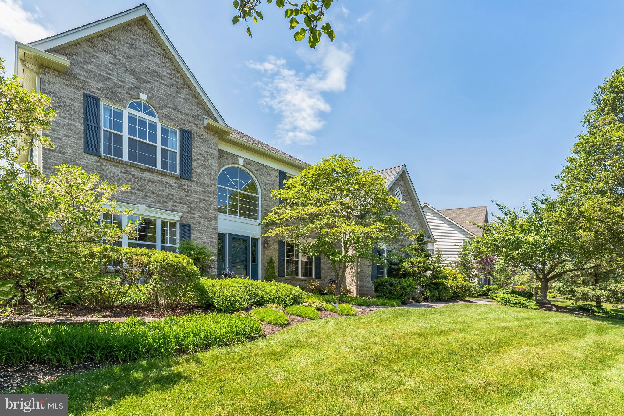 RAVEN HOLLOW - Residential