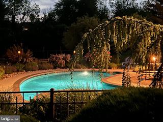 RAVEN HOLLOW - Residential