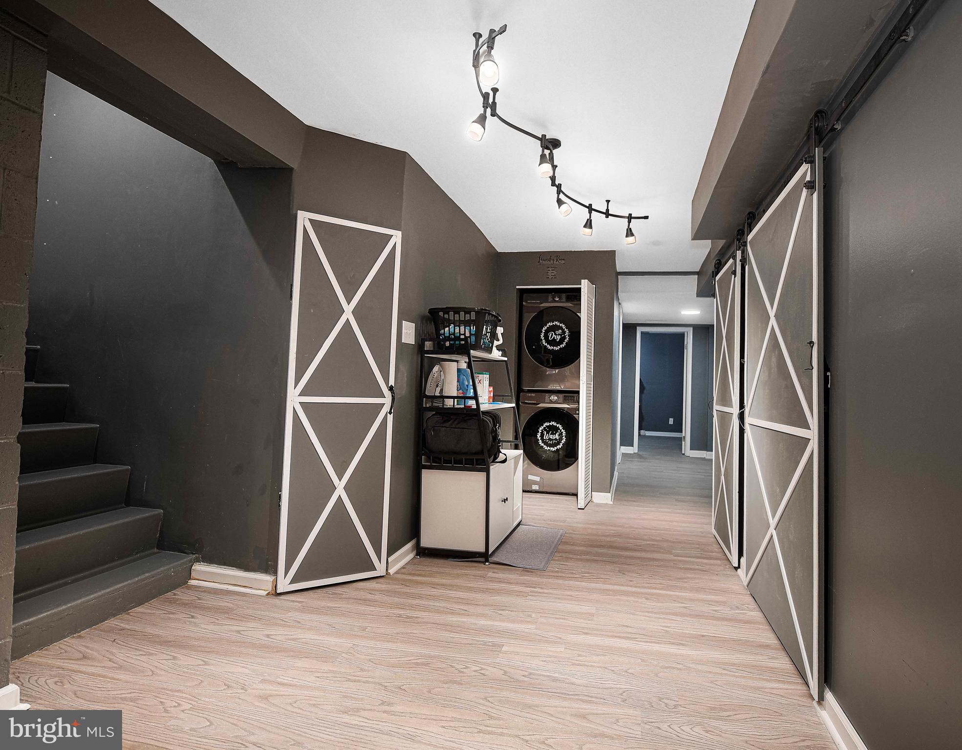 SOUTHRIDGE - Residential