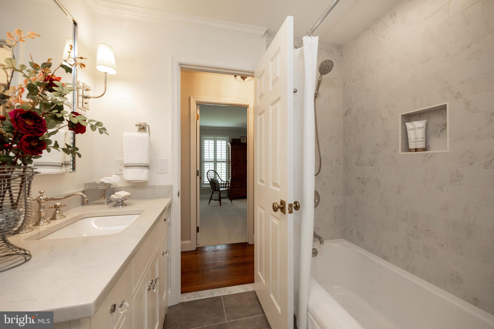 RADLEY RUN - Residential