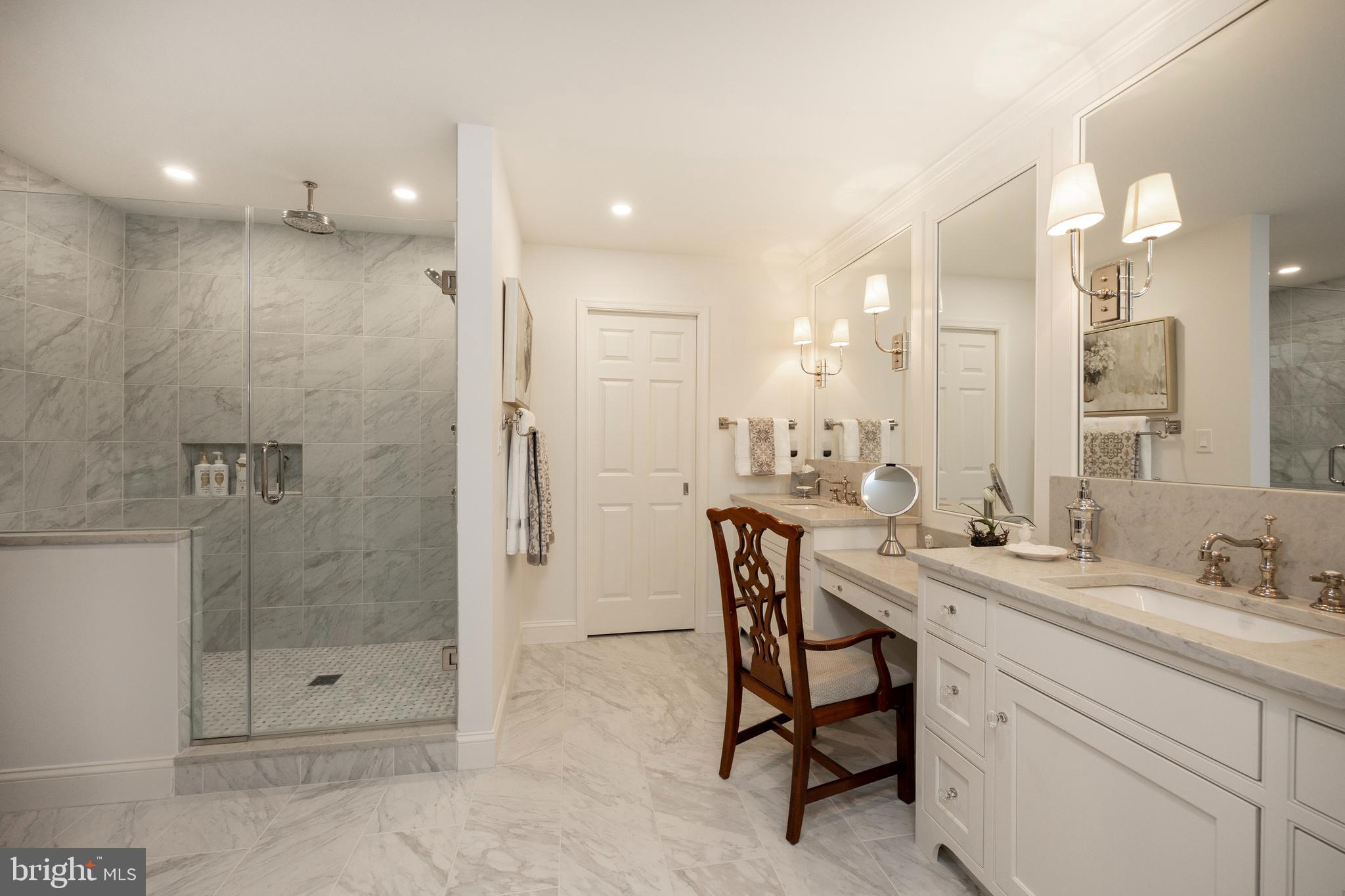 RADLEY RUN - Residential