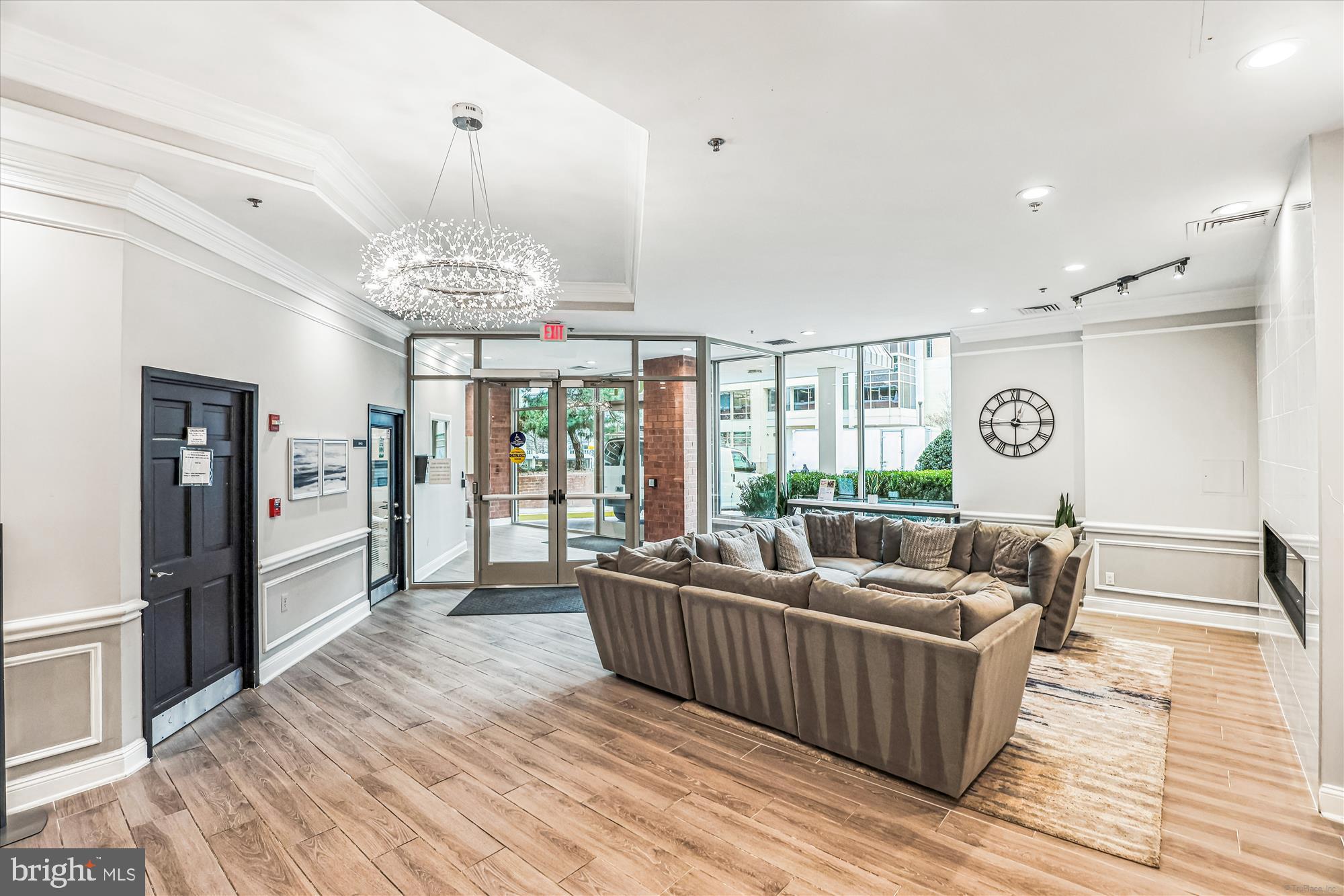 WESTVIEW AT BALLSTON METRO - Residential