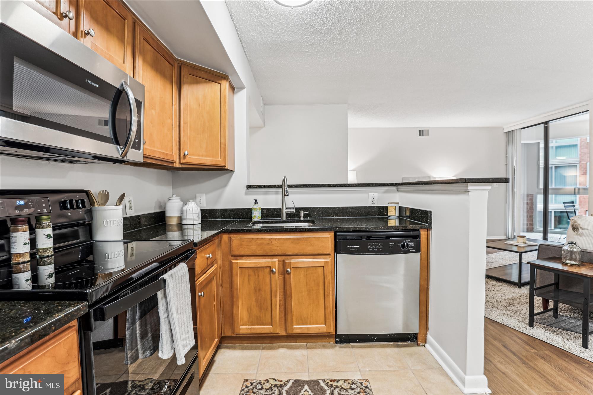 WESTVIEW AT BALLSTON METRO - Residential