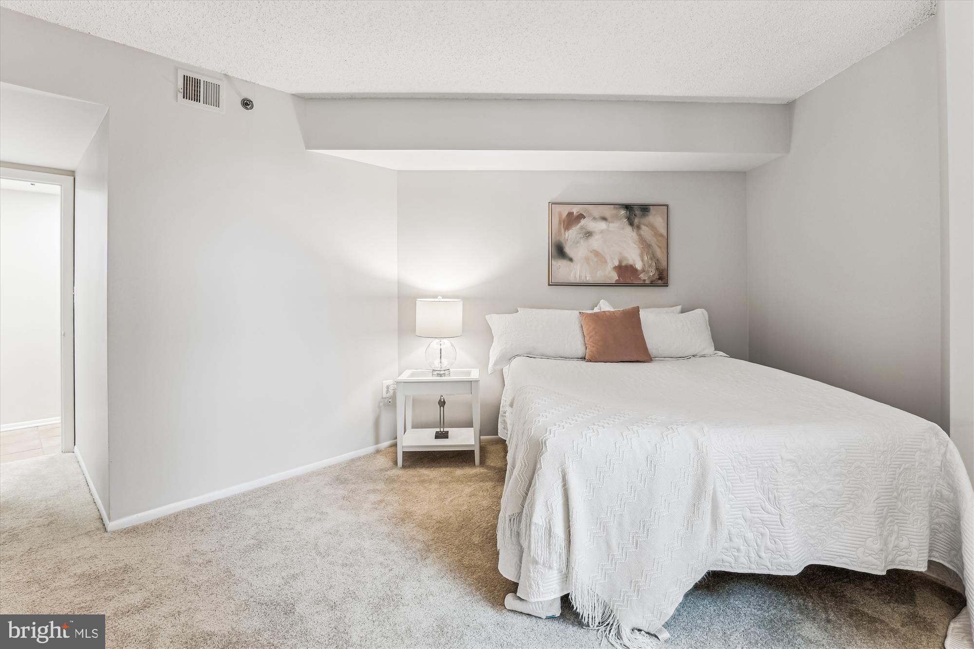 WESTVIEW AT BALLSTON METRO - Residential