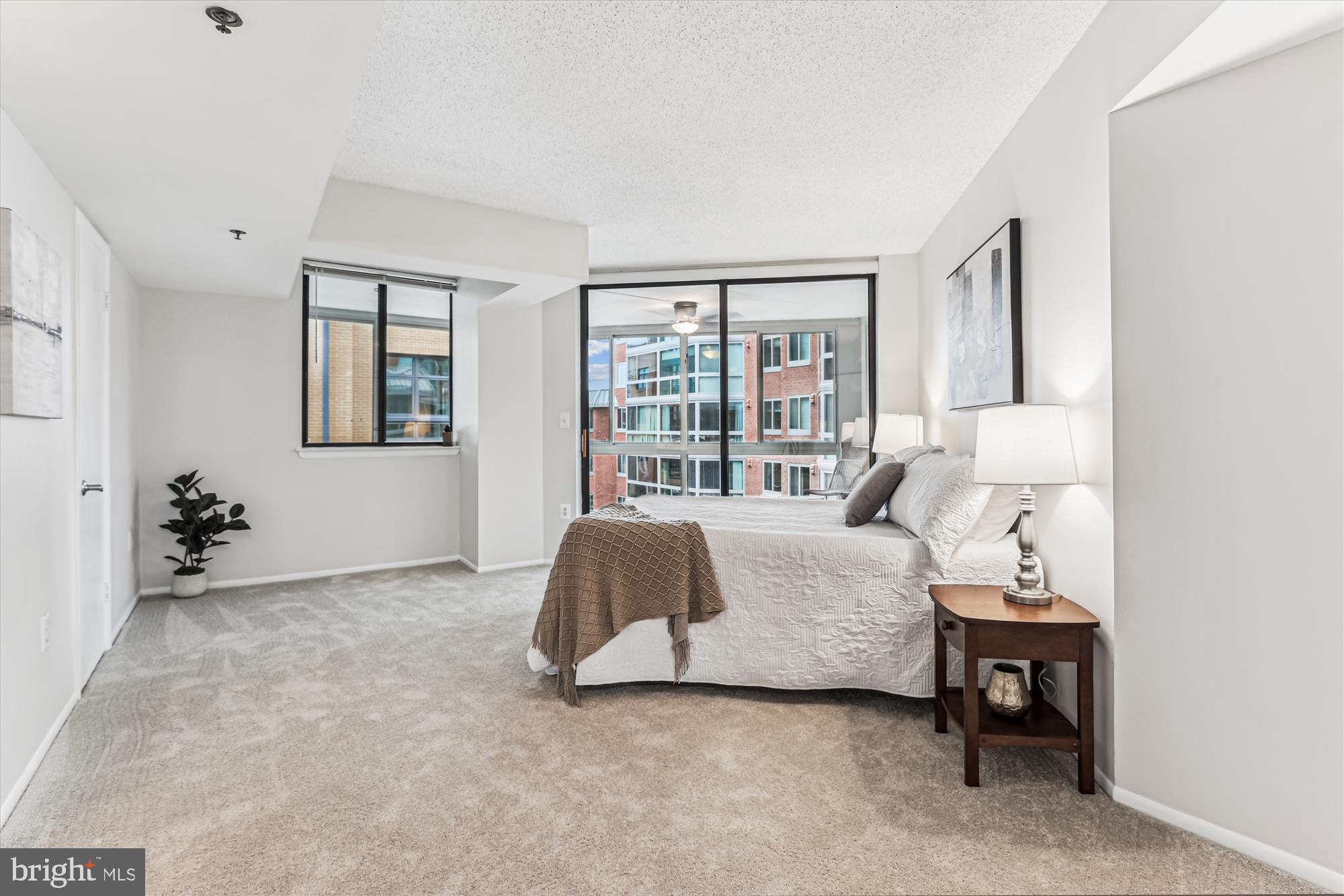 WESTVIEW AT BALLSTON METRO - Residential