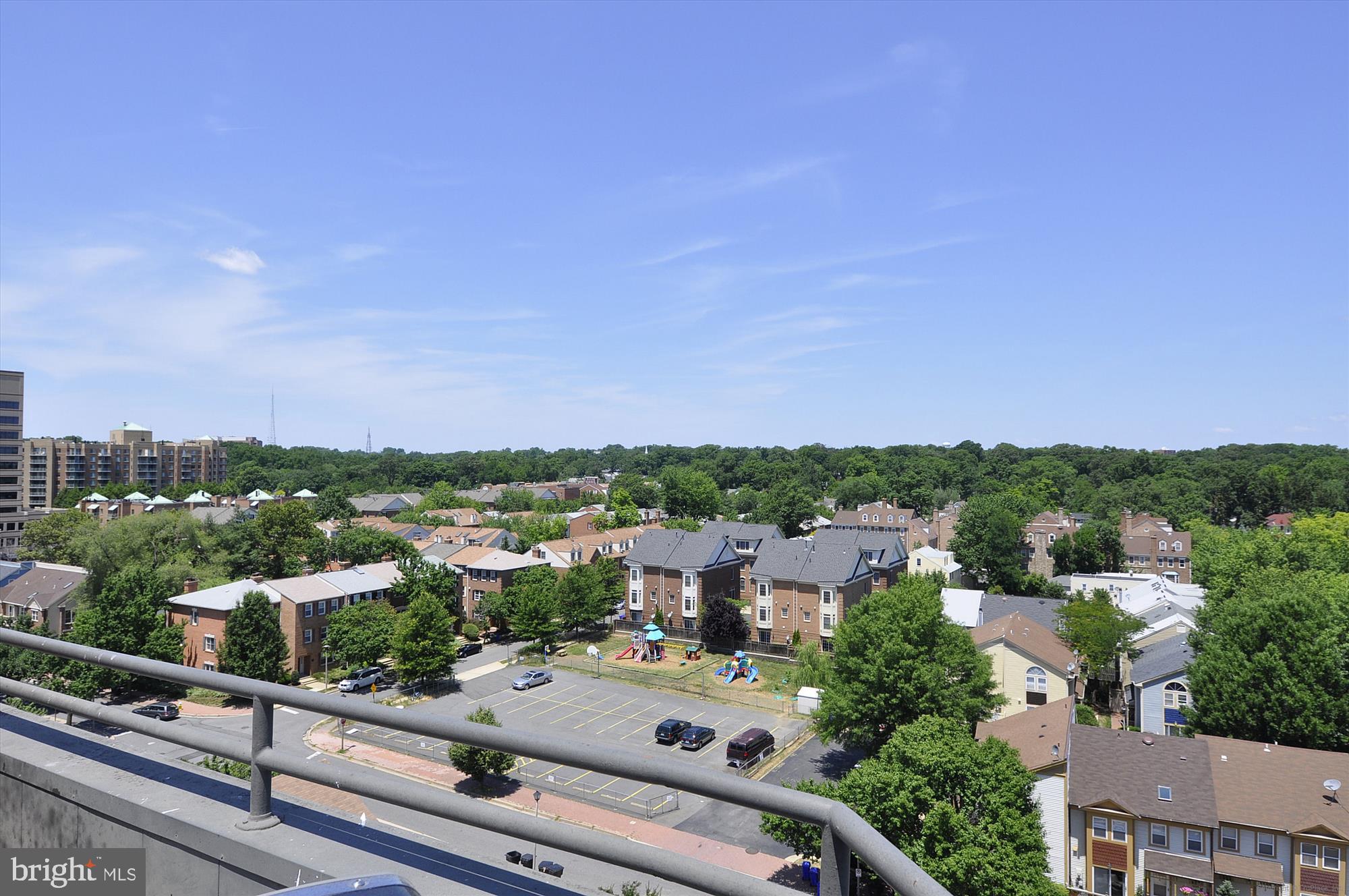 WESTVIEW AT BALLSTON METRO - Residential