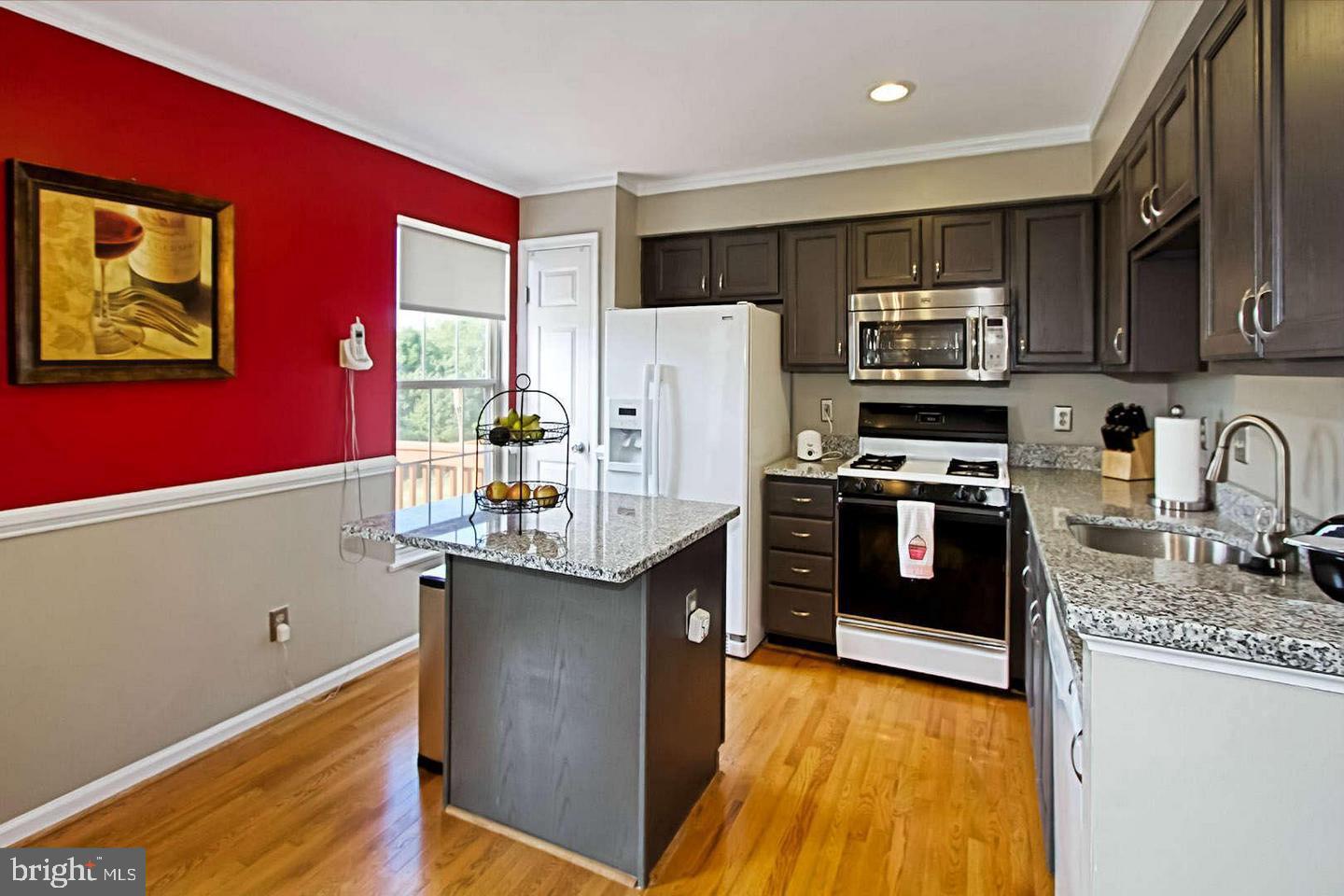 6337 LITTLEFIELD COURT