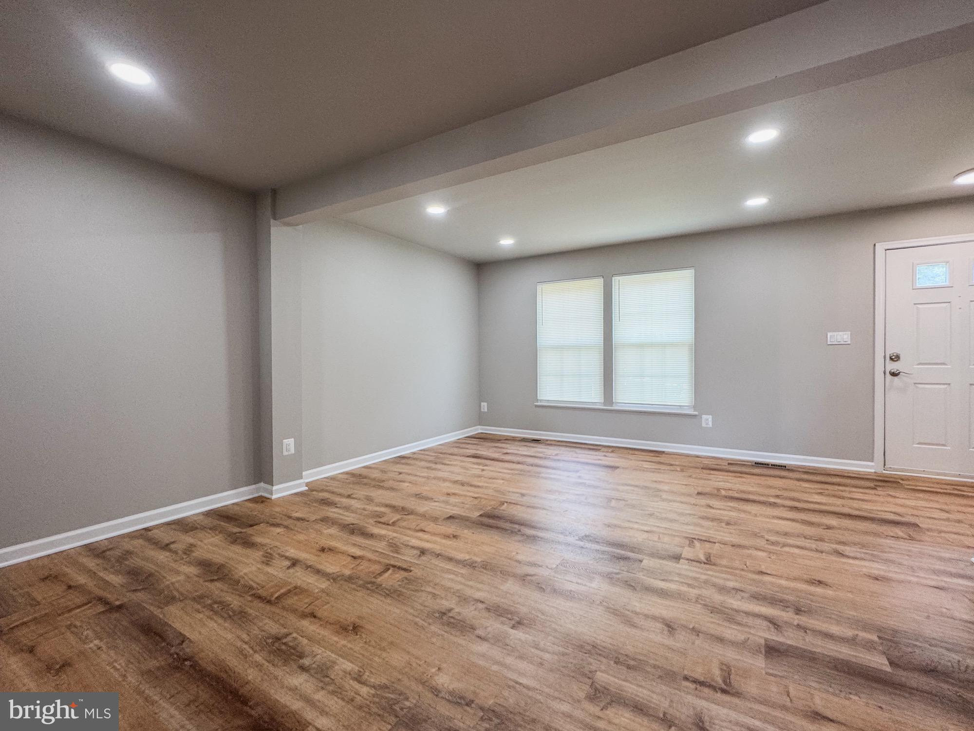 6337 LITTLEFIELD COURT