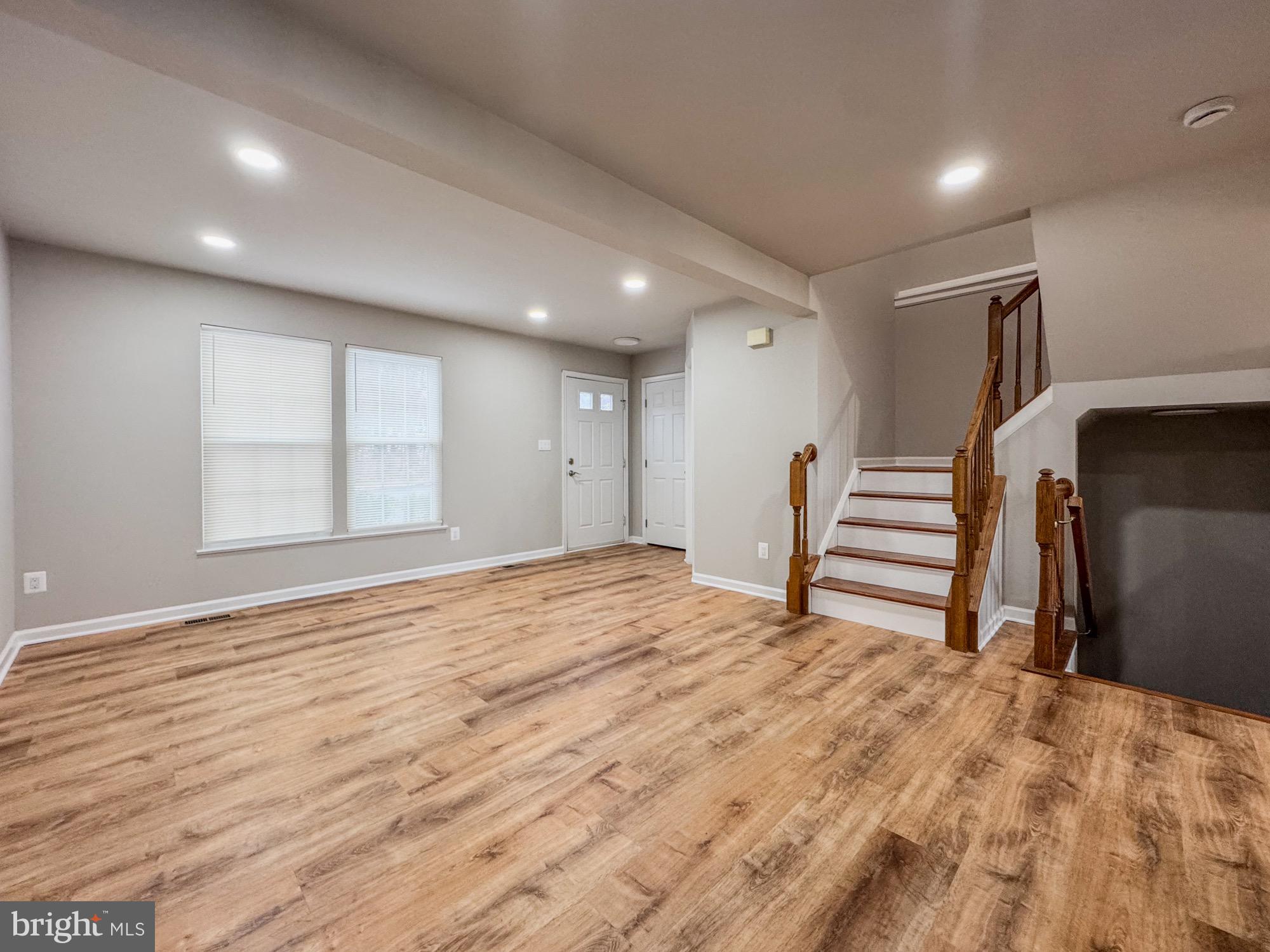 6337 LITTLEFIELD COURT