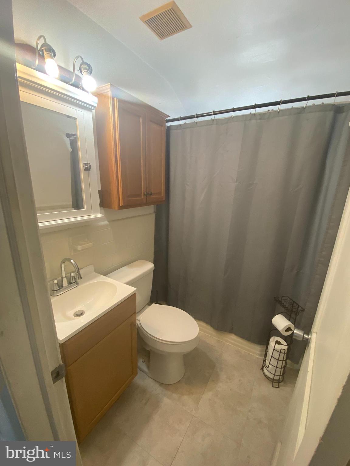 MIDDLESEX - Residential