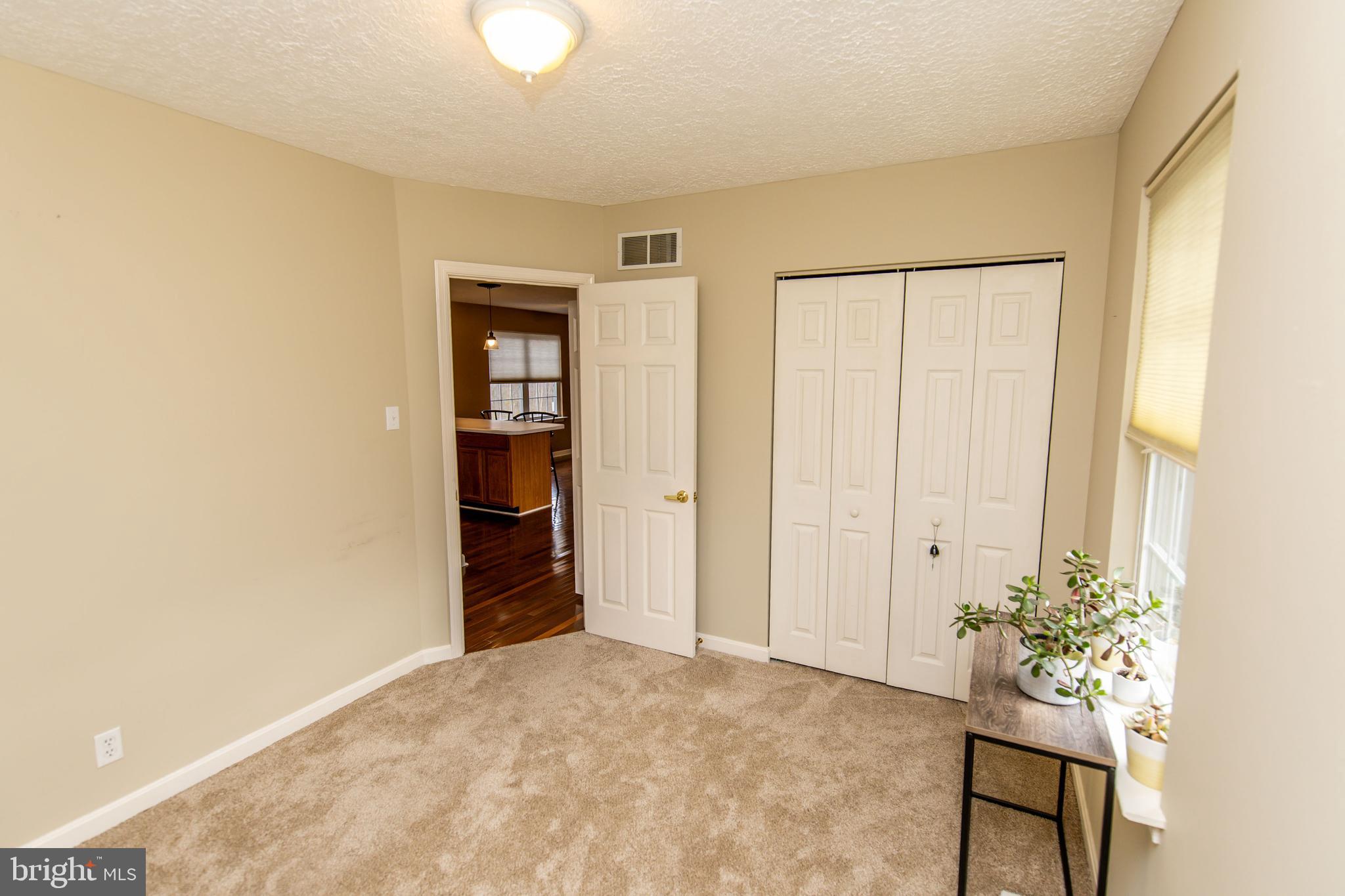 DAVIDSONVILLE - Residential Lease