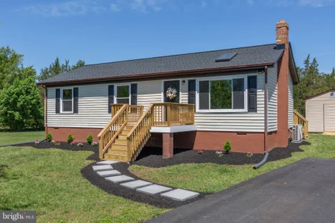 6732 Forbes Place W, Bealeton, VA MLS: VAFQ2021682
