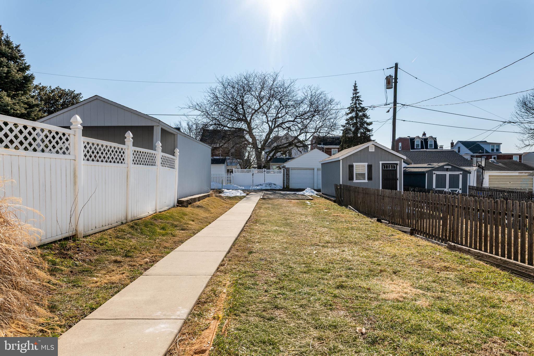 CONSHOHOCKEN - Residential