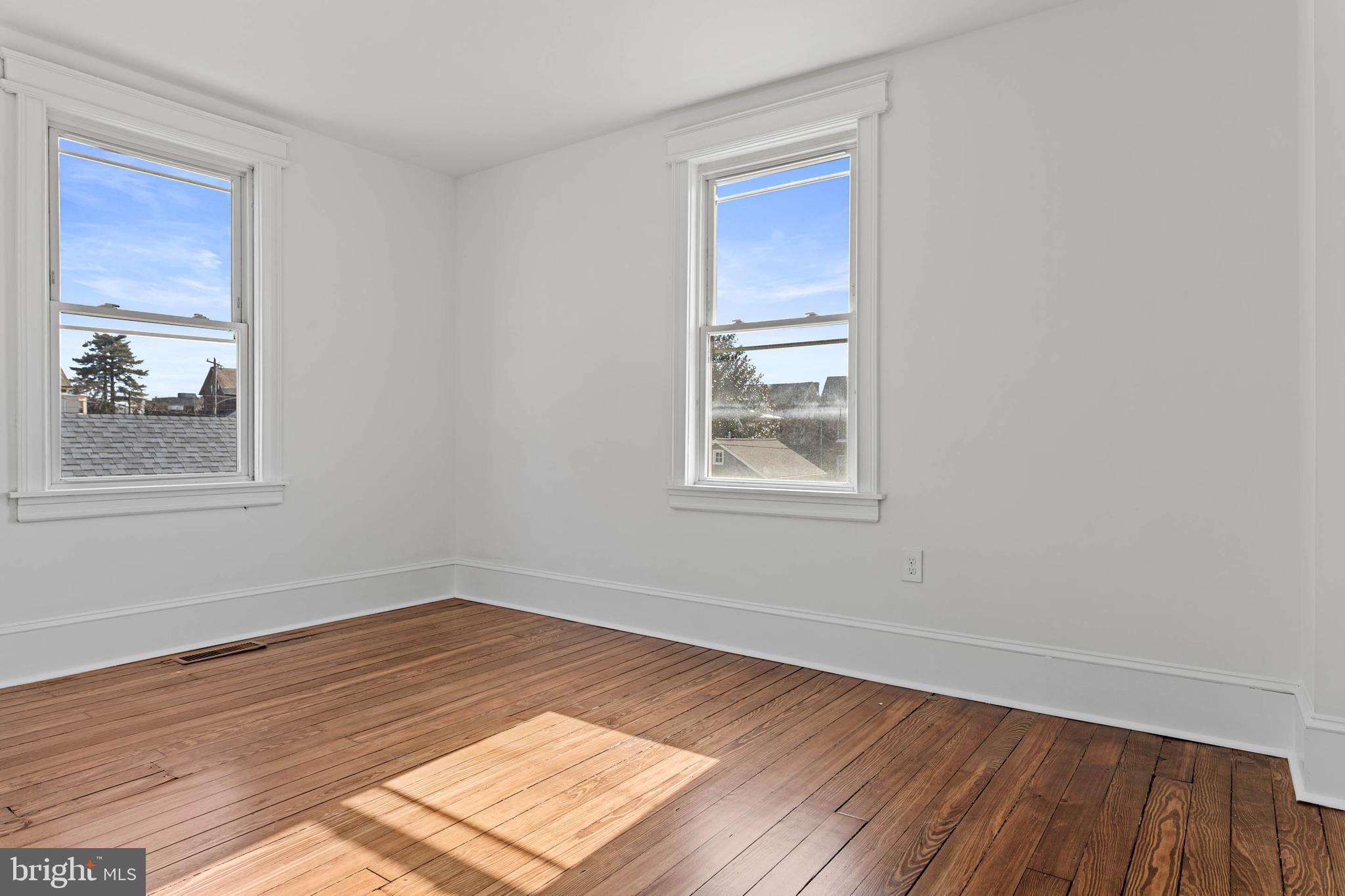 CONSHOHOCKEN - Residential