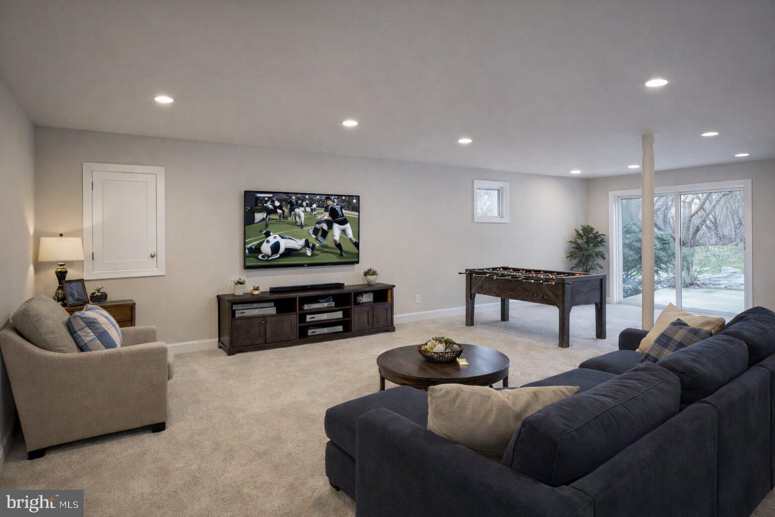 RIVER HILL - Residential