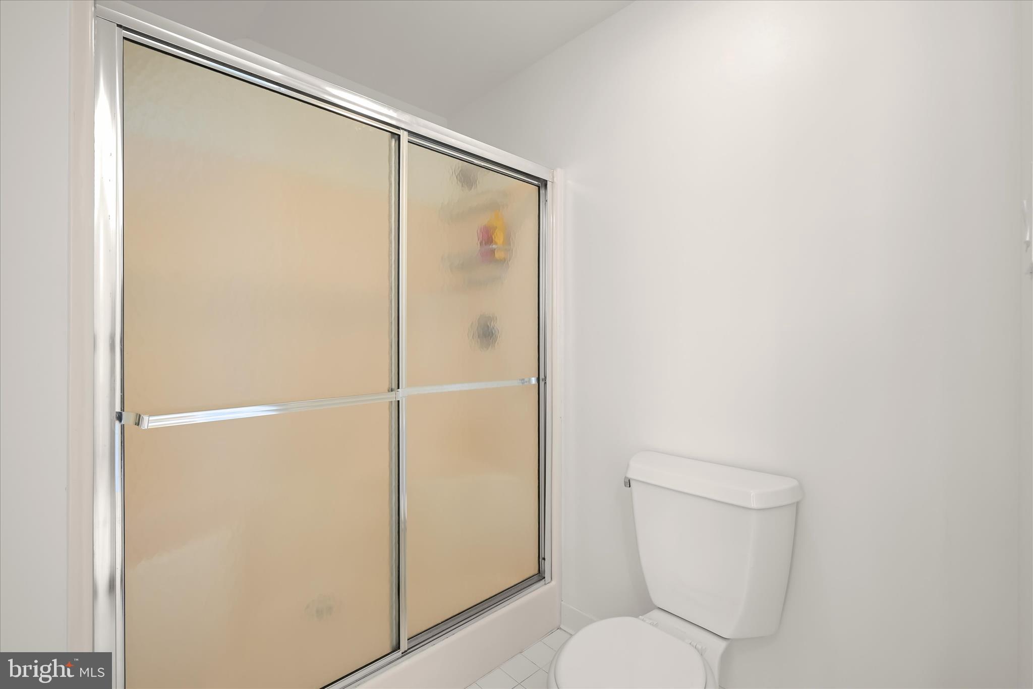 RIVER HILL - Residential