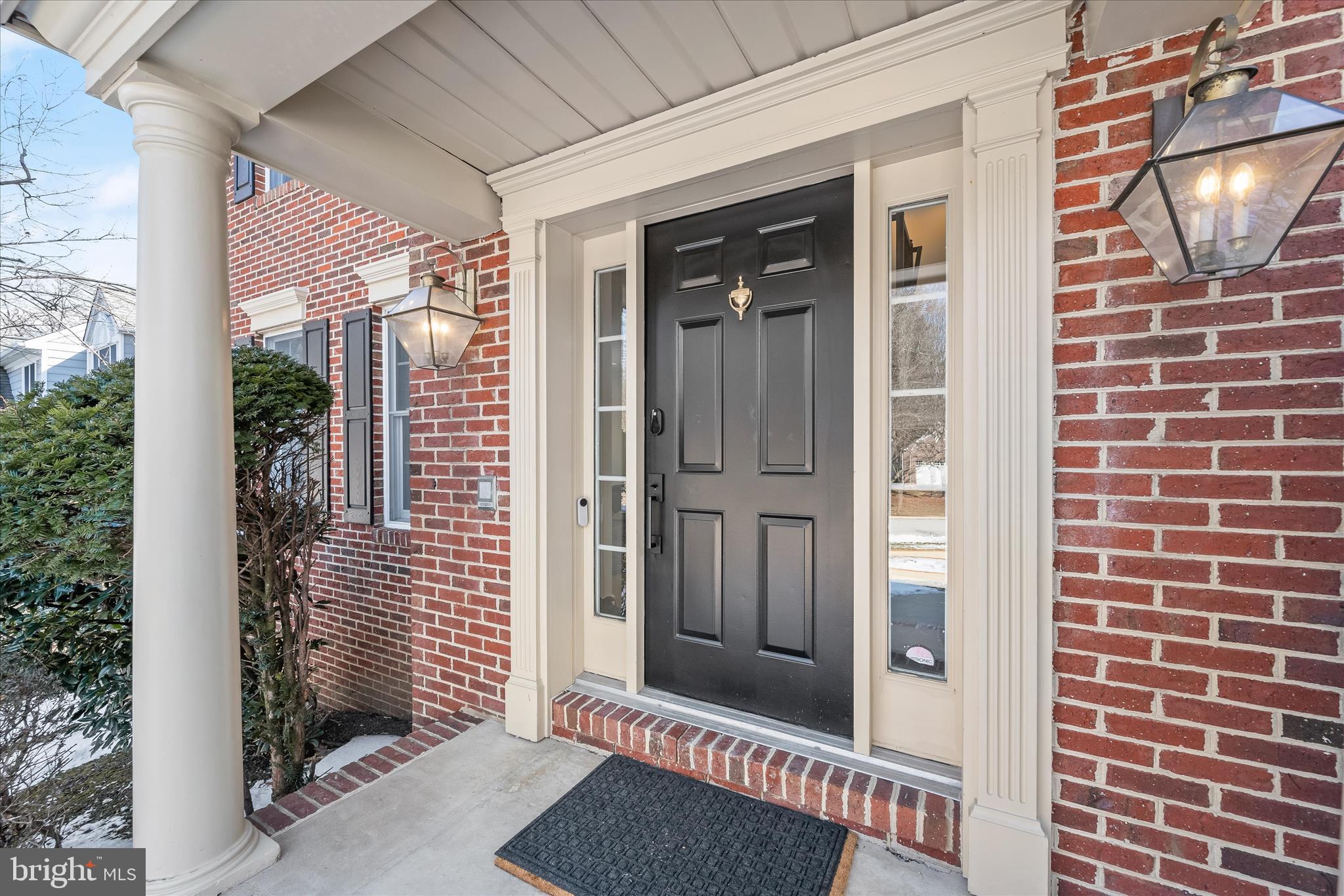 RIVER HILL - Residential