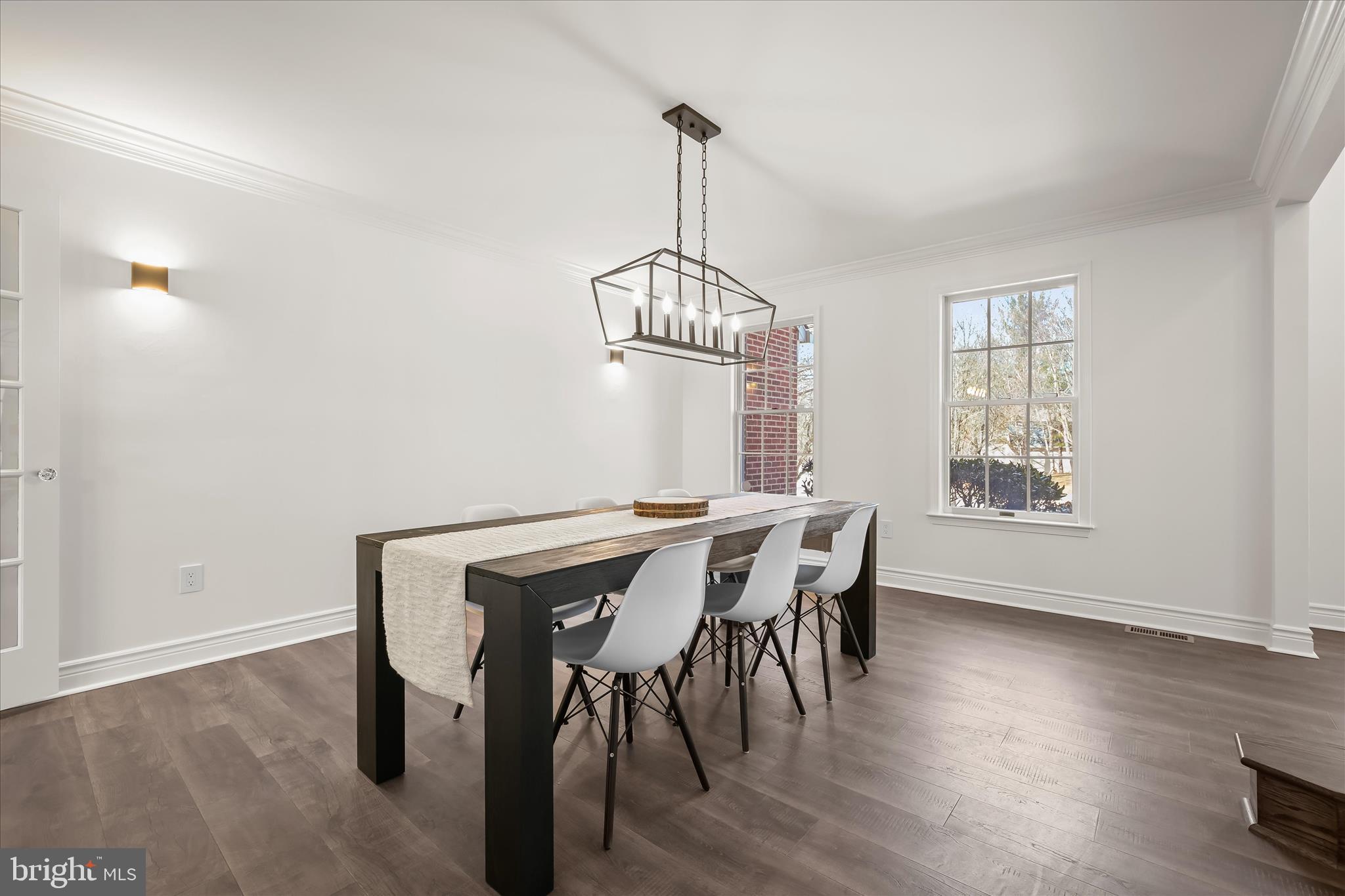 RIVER HILL - Residential