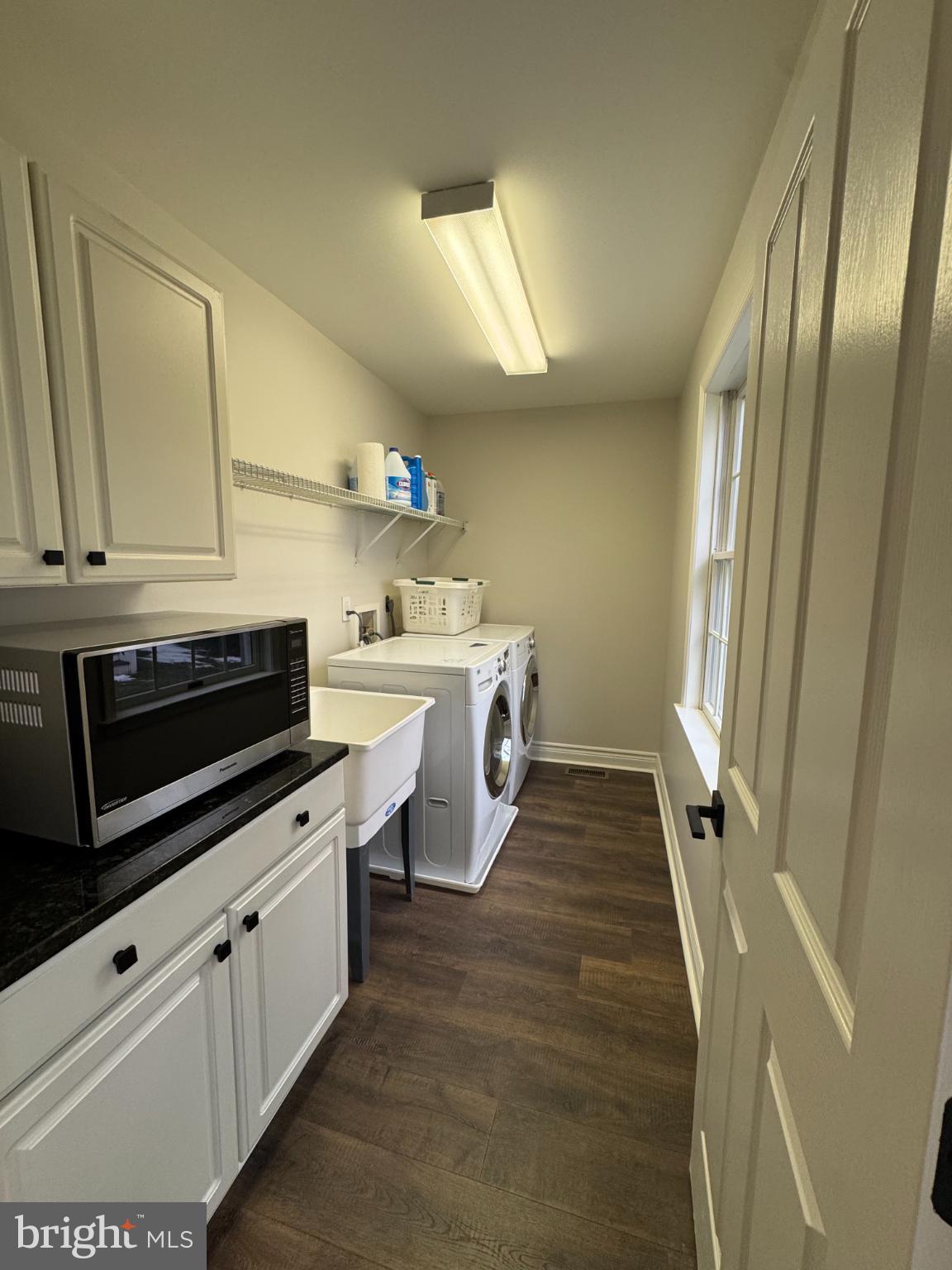 RIVER HILL - Residential