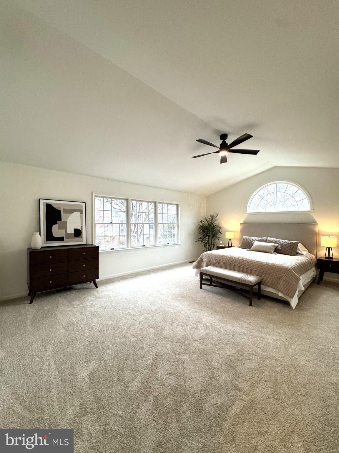 RIVER HILL - Residential