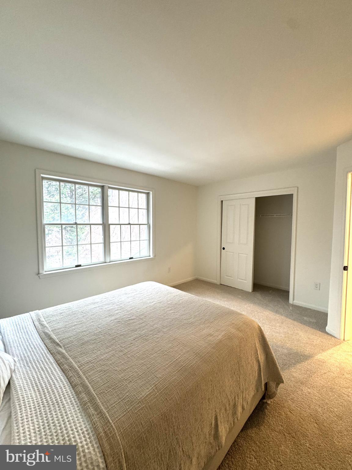 RIVER HILL - Residential