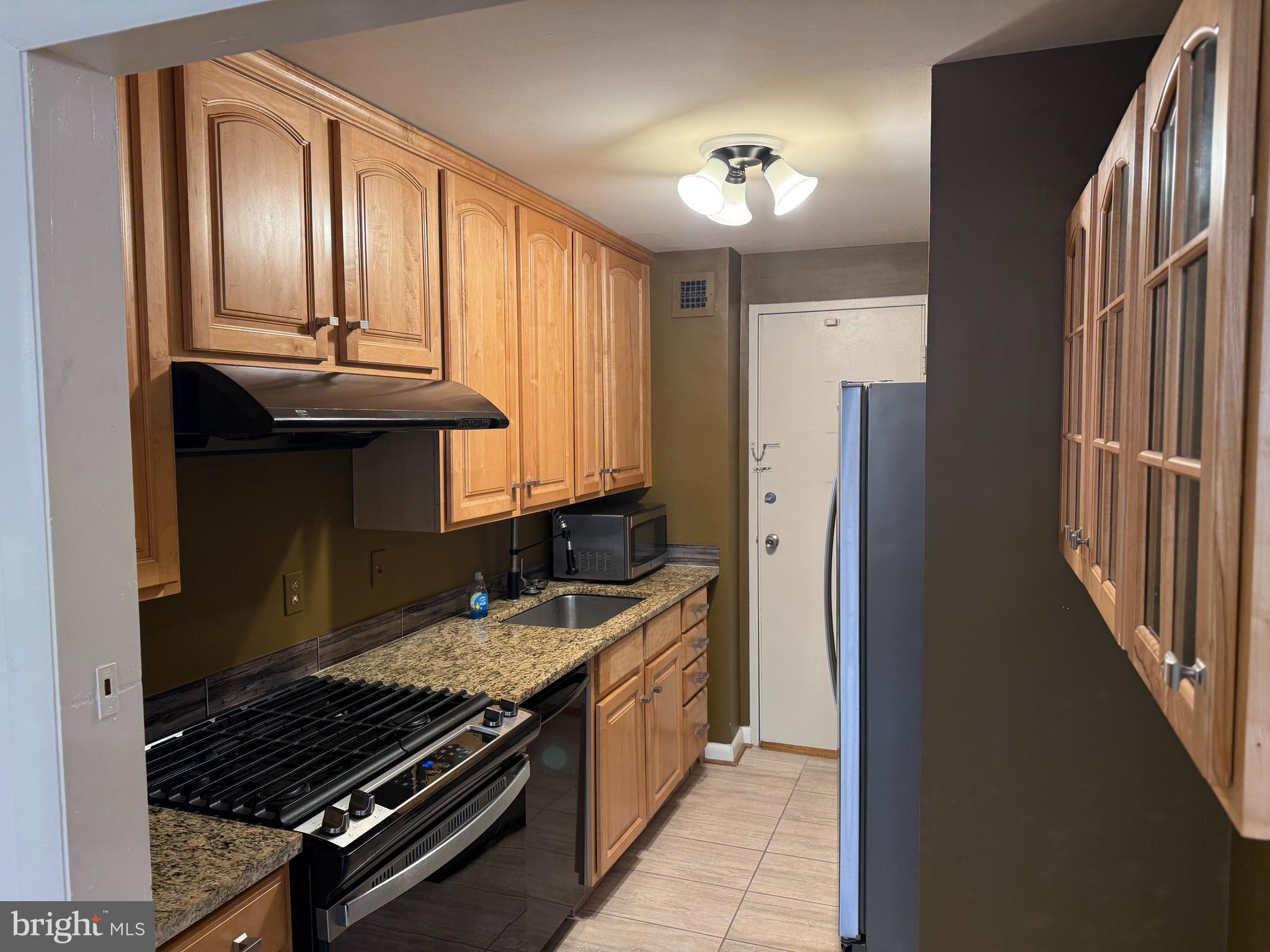 GROSVENOR PARK - Residential Lease