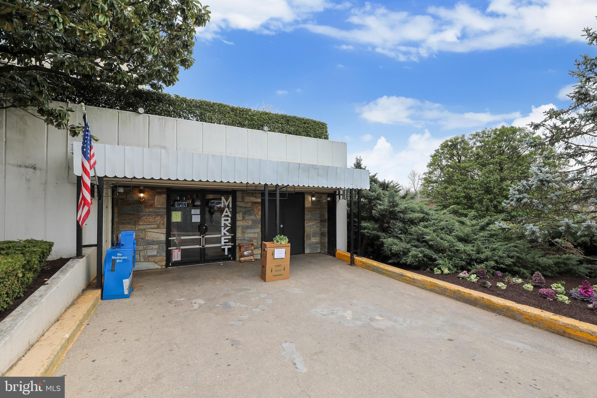 GROSVENOR PARK - Residential Lease