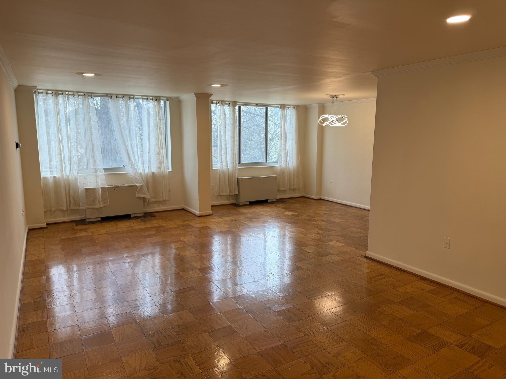 GROSVENOR PARK - Residential Lease