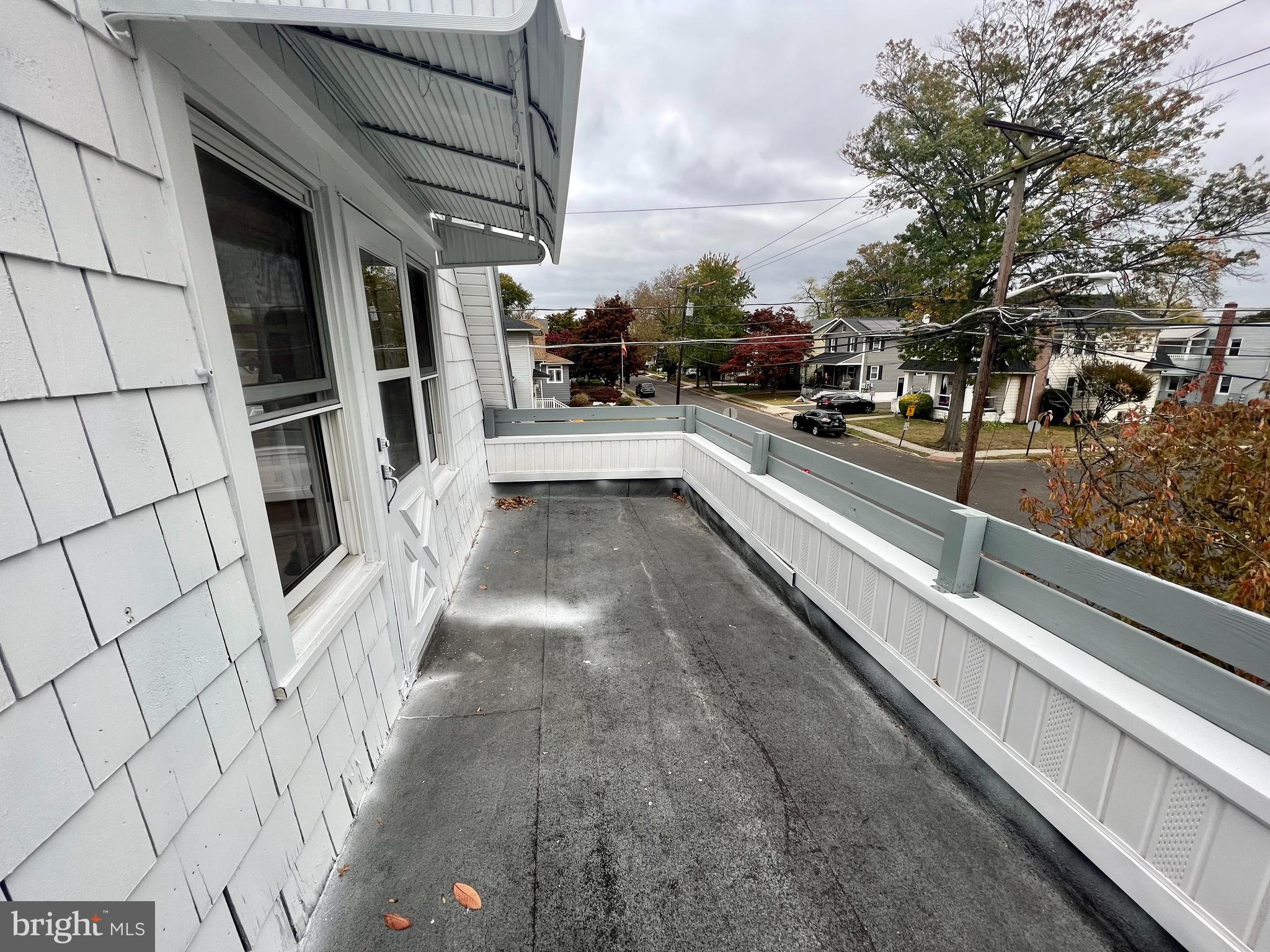 WEST COLLINGSWOOD EXTENSION - Residential Lease