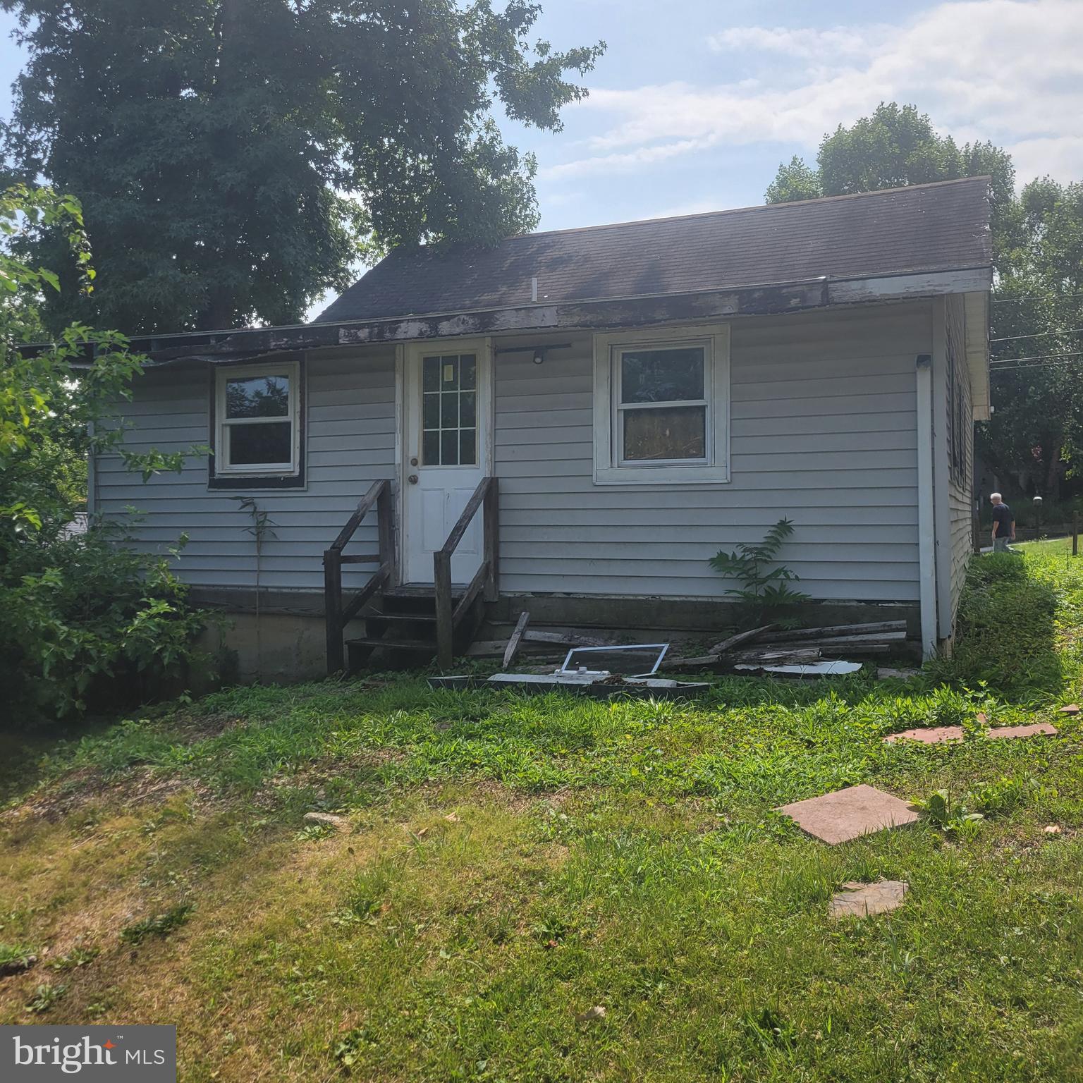 SYLVAN SHORES - Residential