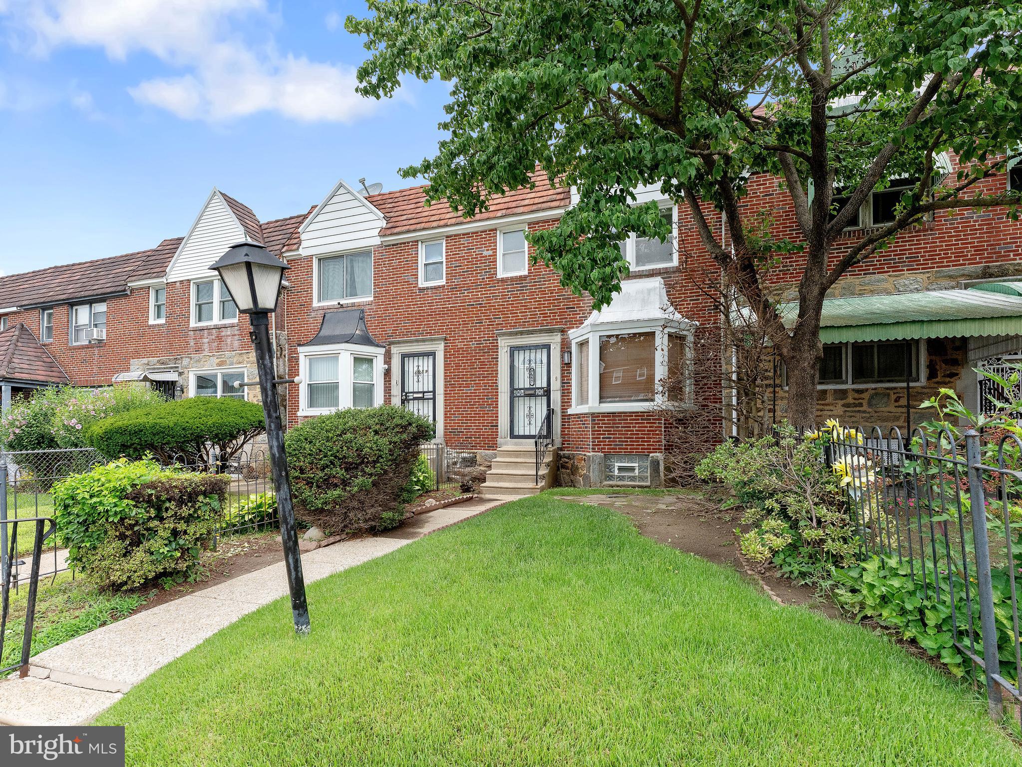 7957 FAYETTE STREET