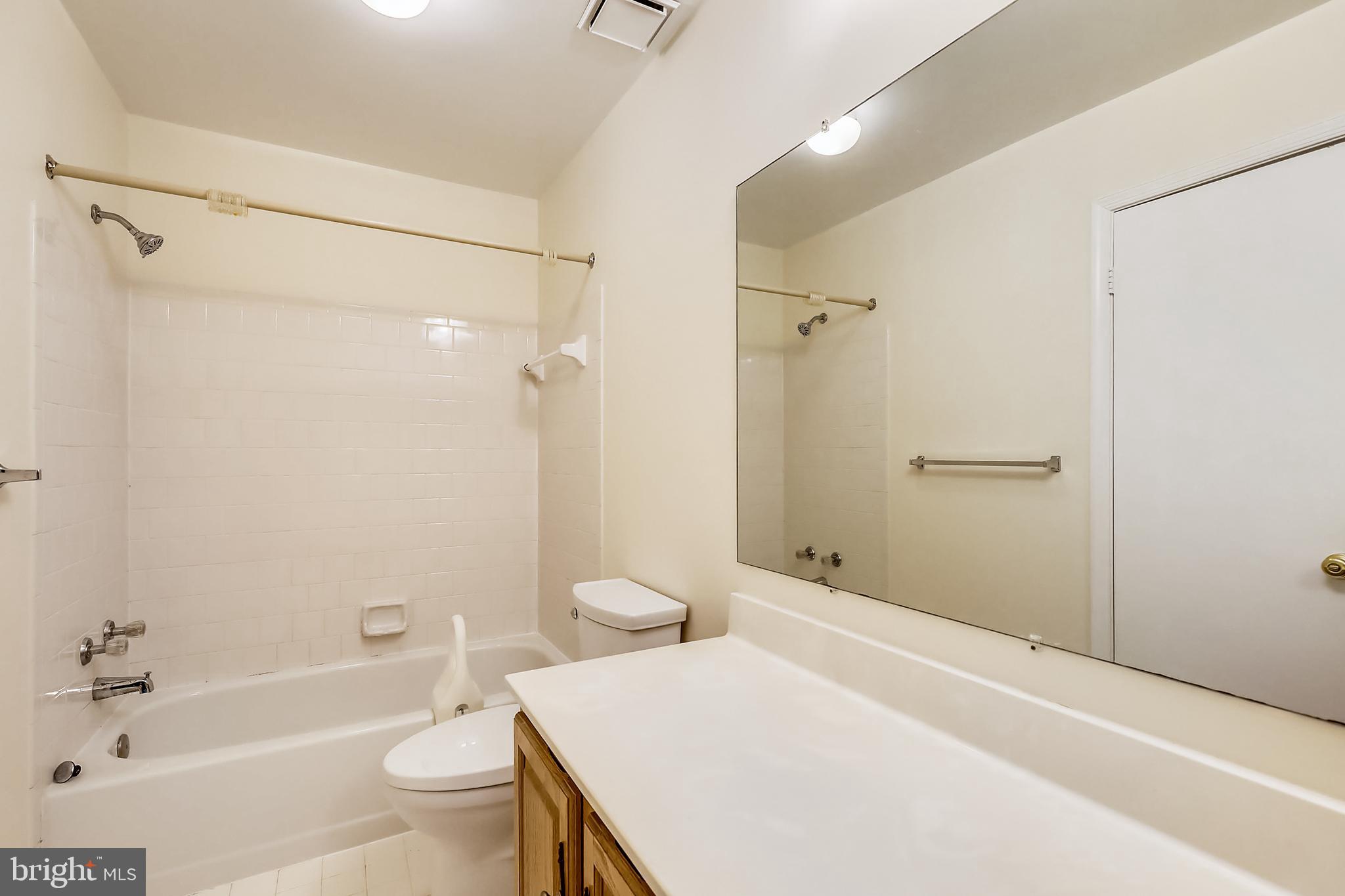 INVERNESS KNOLLS - Residential