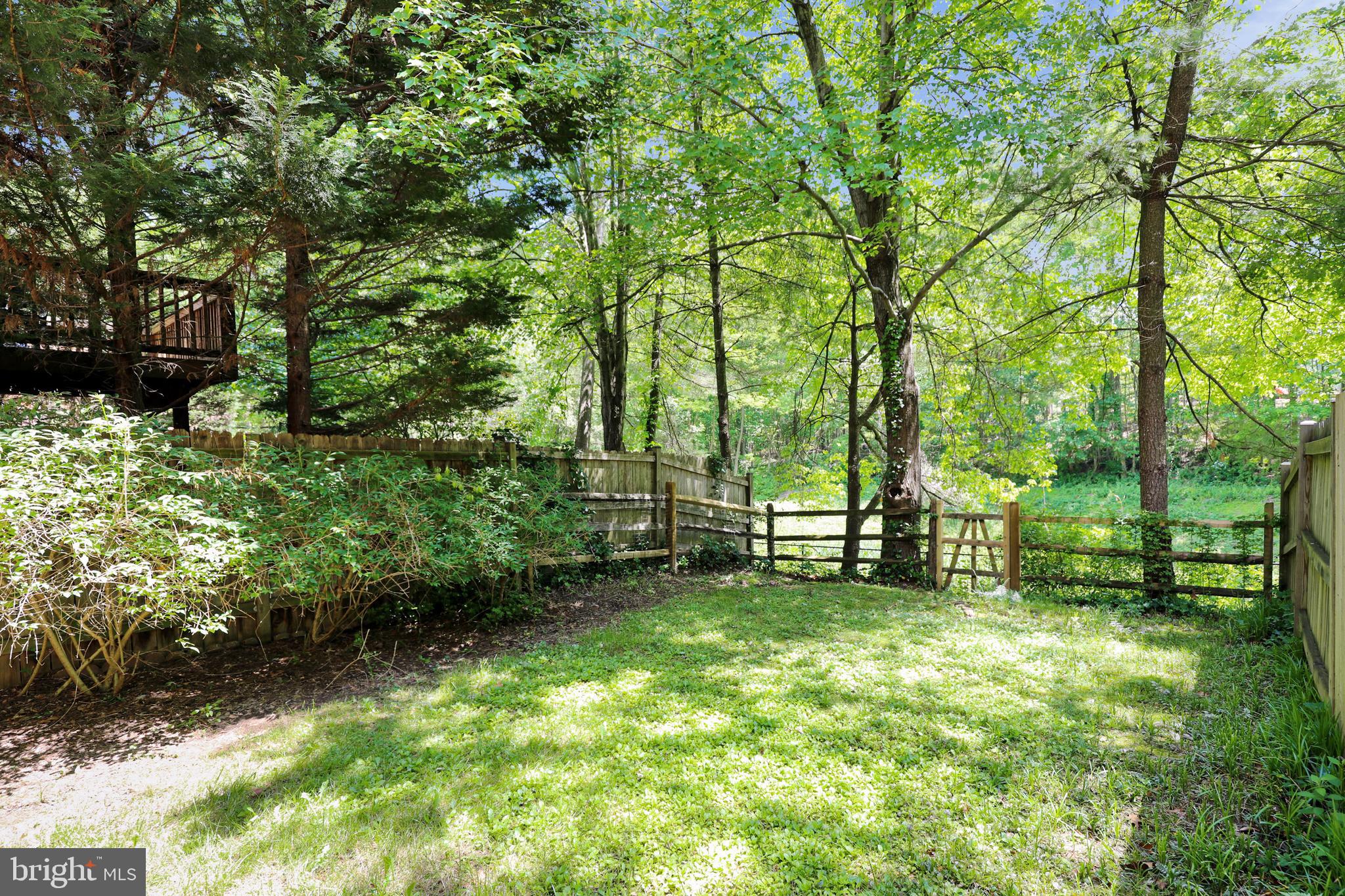 INVERNESS KNOLLS - Residential