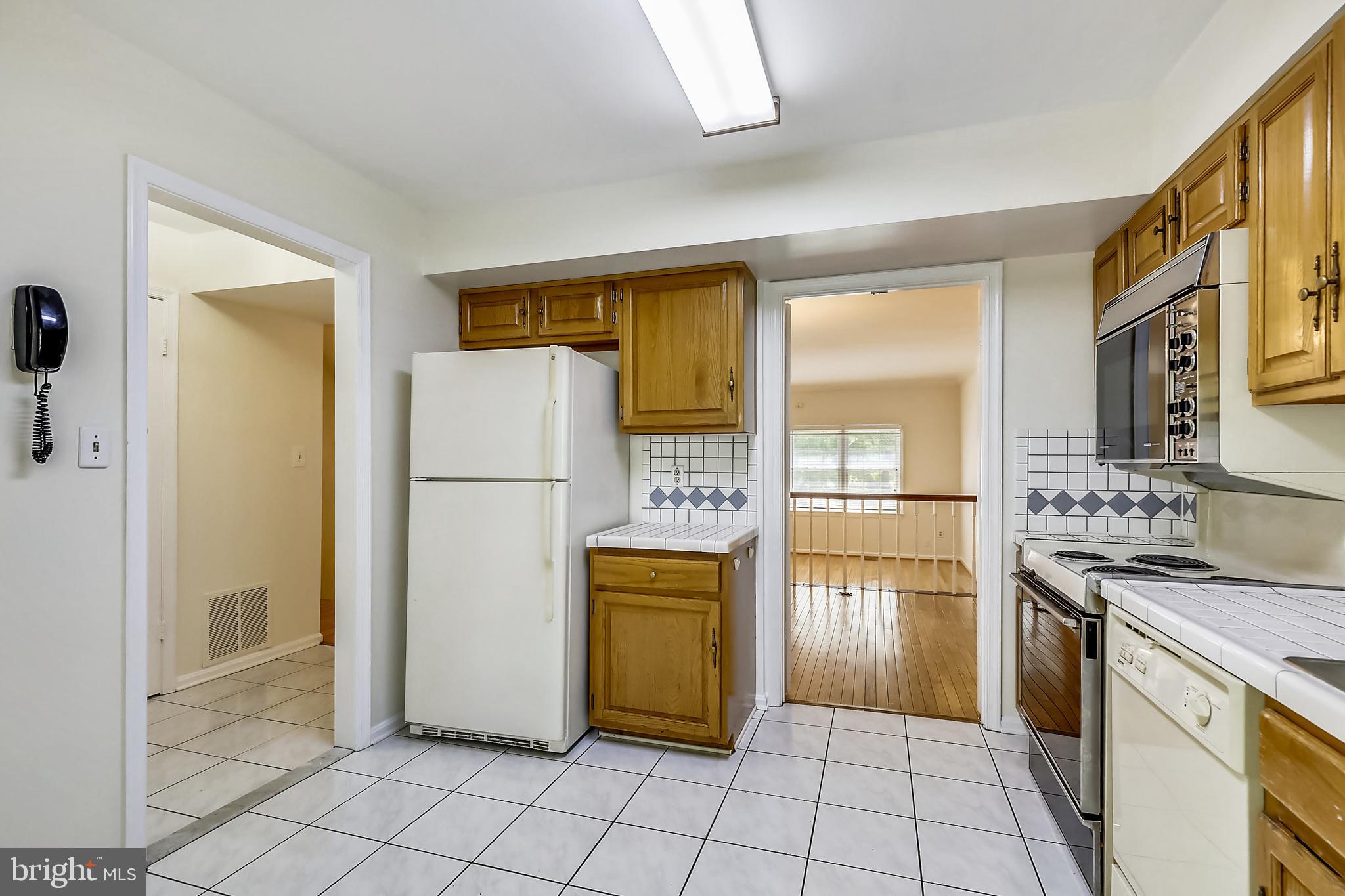 INVERNESS KNOLLS - Residential