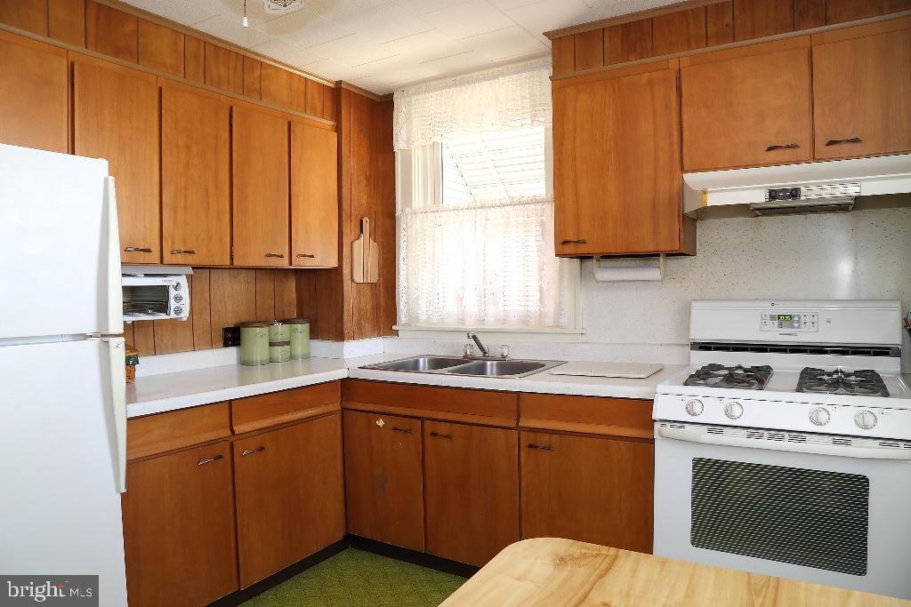 LANCASTER - Residential