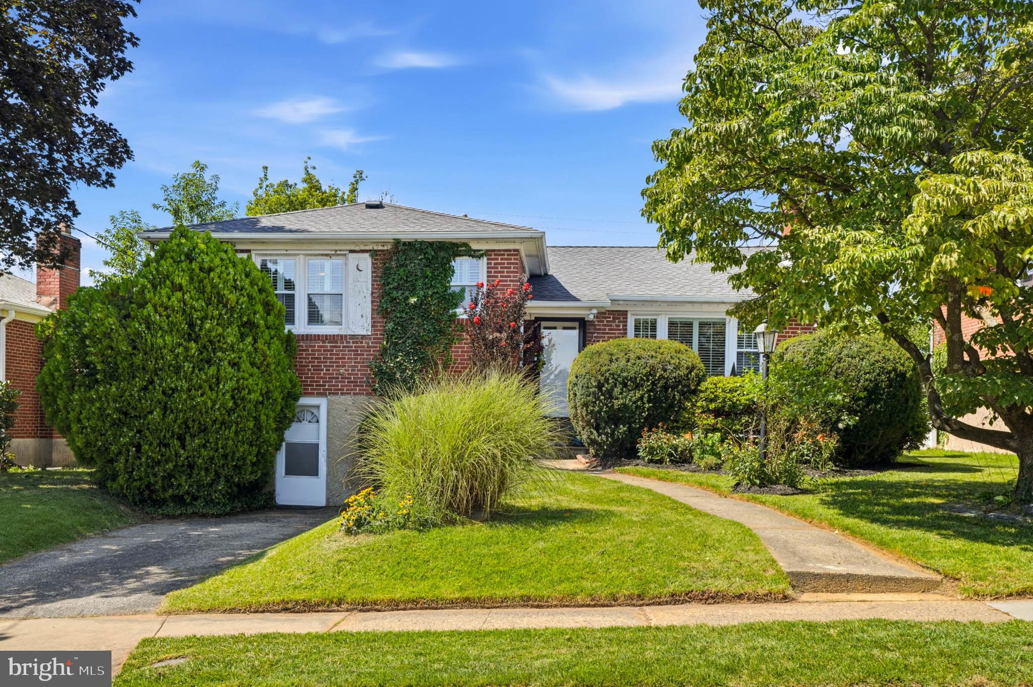 1930 ALTAVUE ROAD