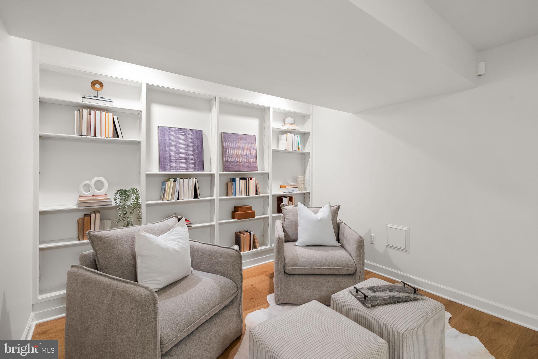 KINGSBRIDGE - Residential