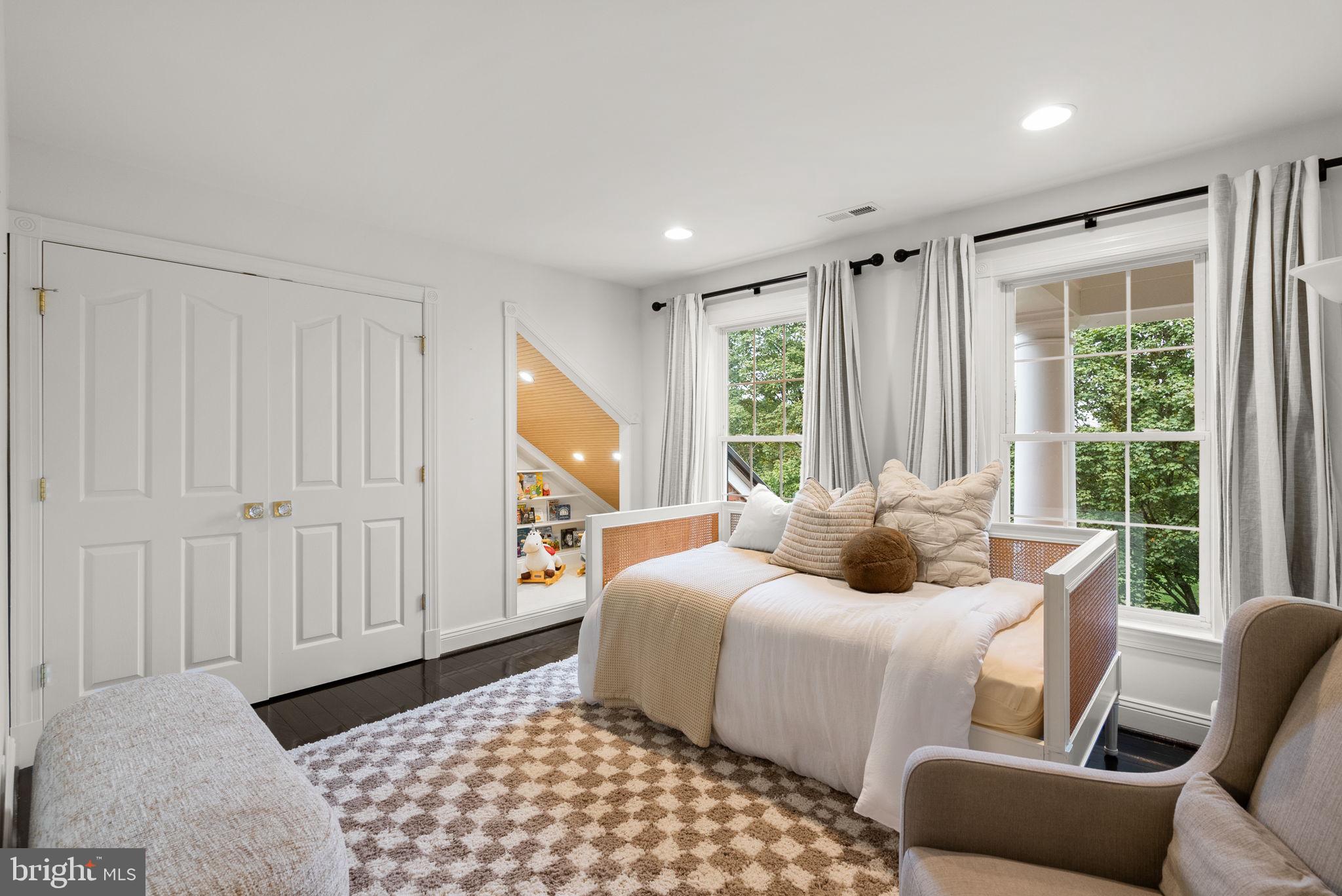 KINGSBRIDGE - Residential