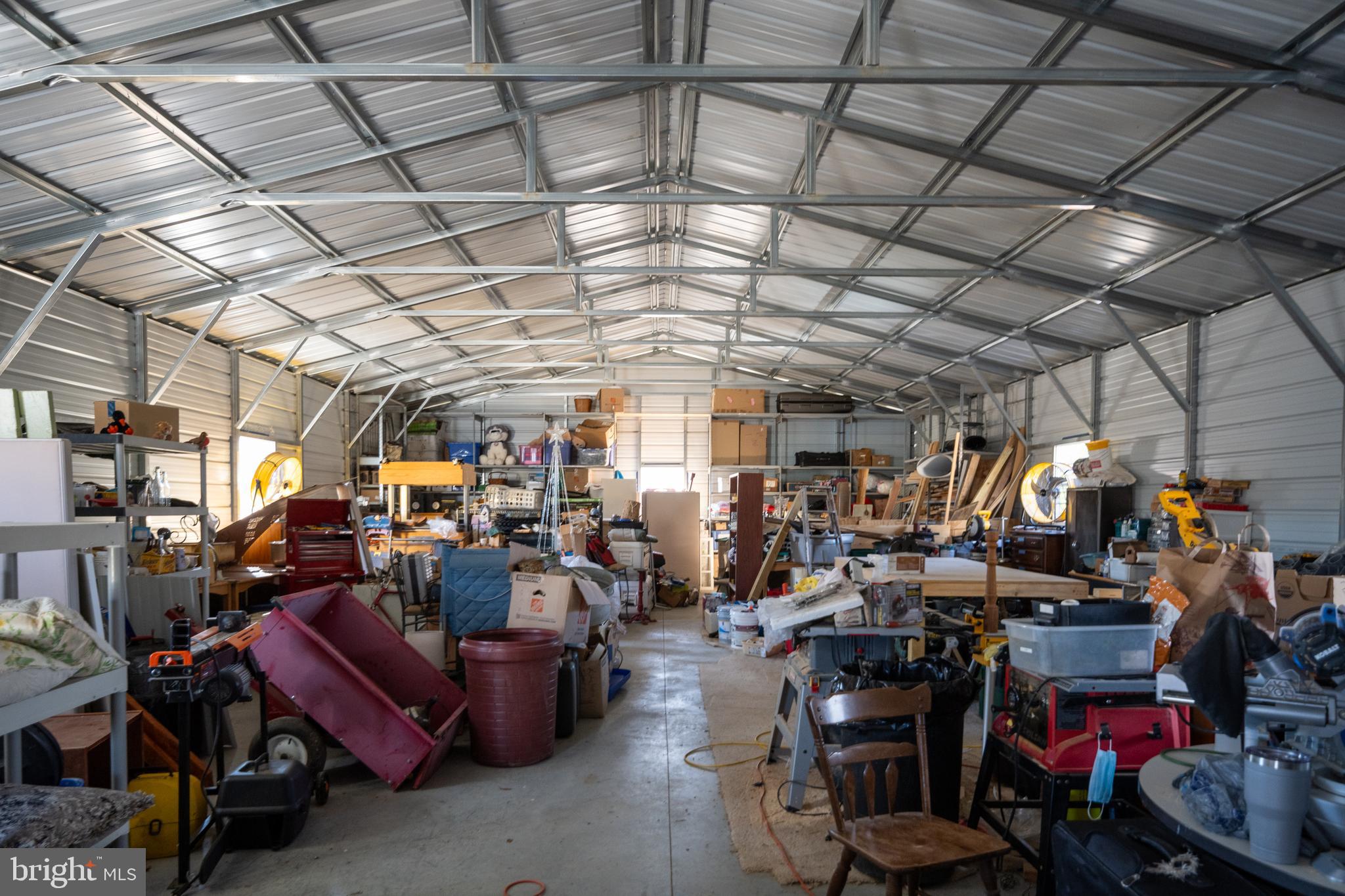 EQUESTRIAN LANDING - Residential