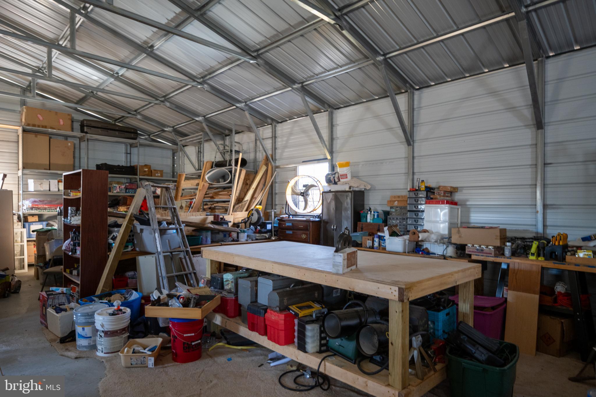 EQUESTRIAN LANDING - Residential