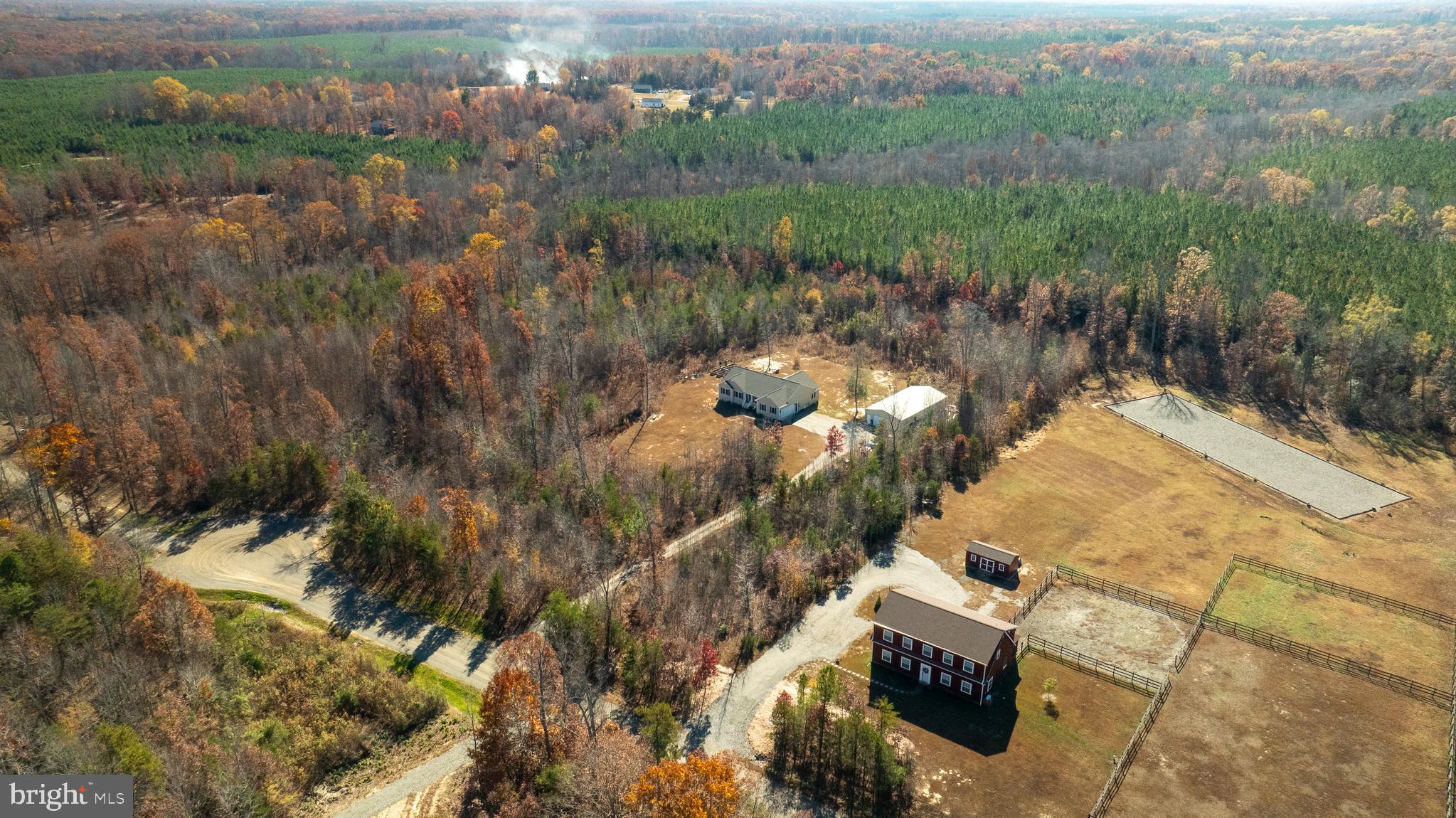 EQUESTRIAN LANDING - Residential