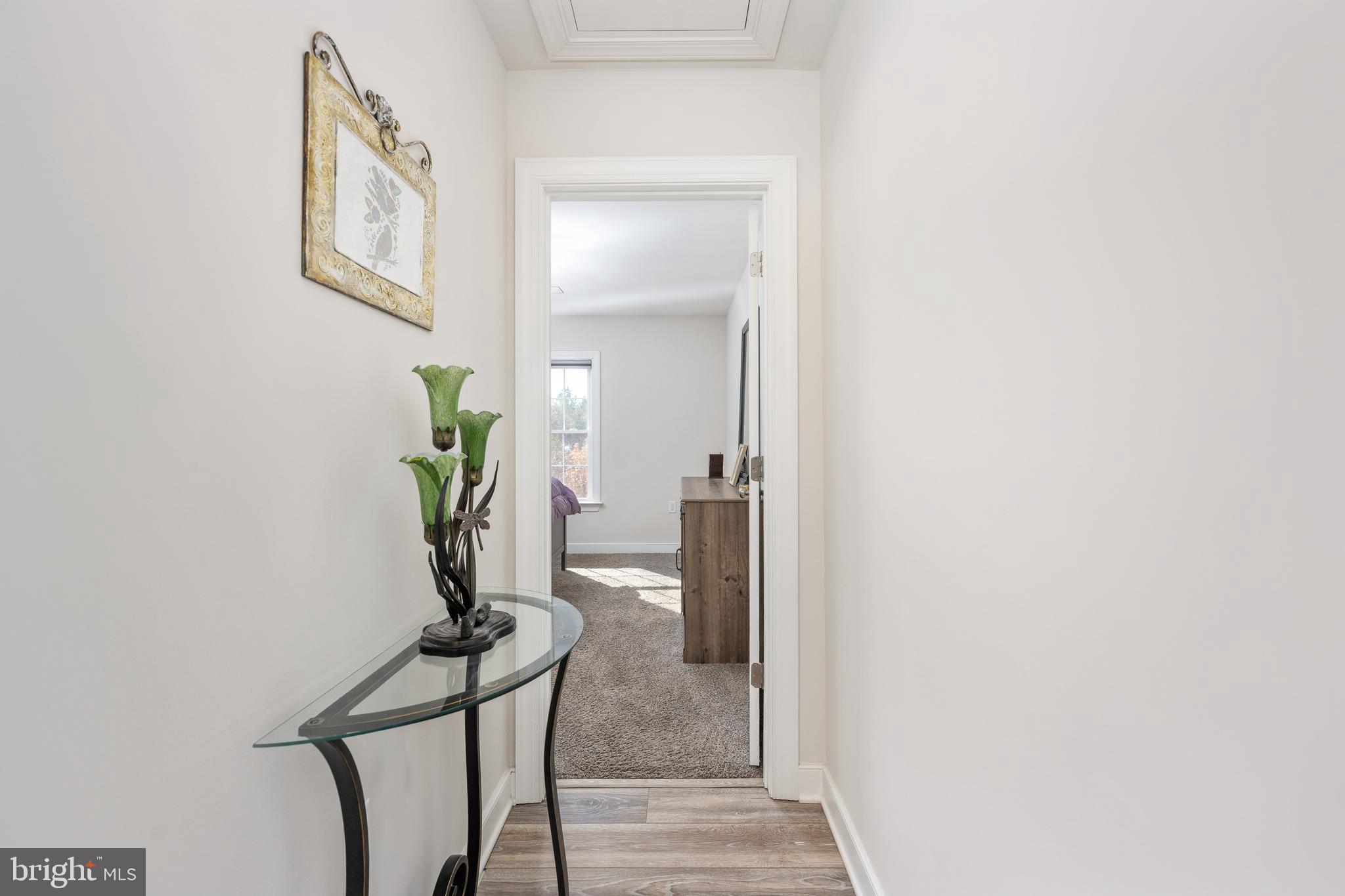 EQUESTRIAN LANDING - Residential