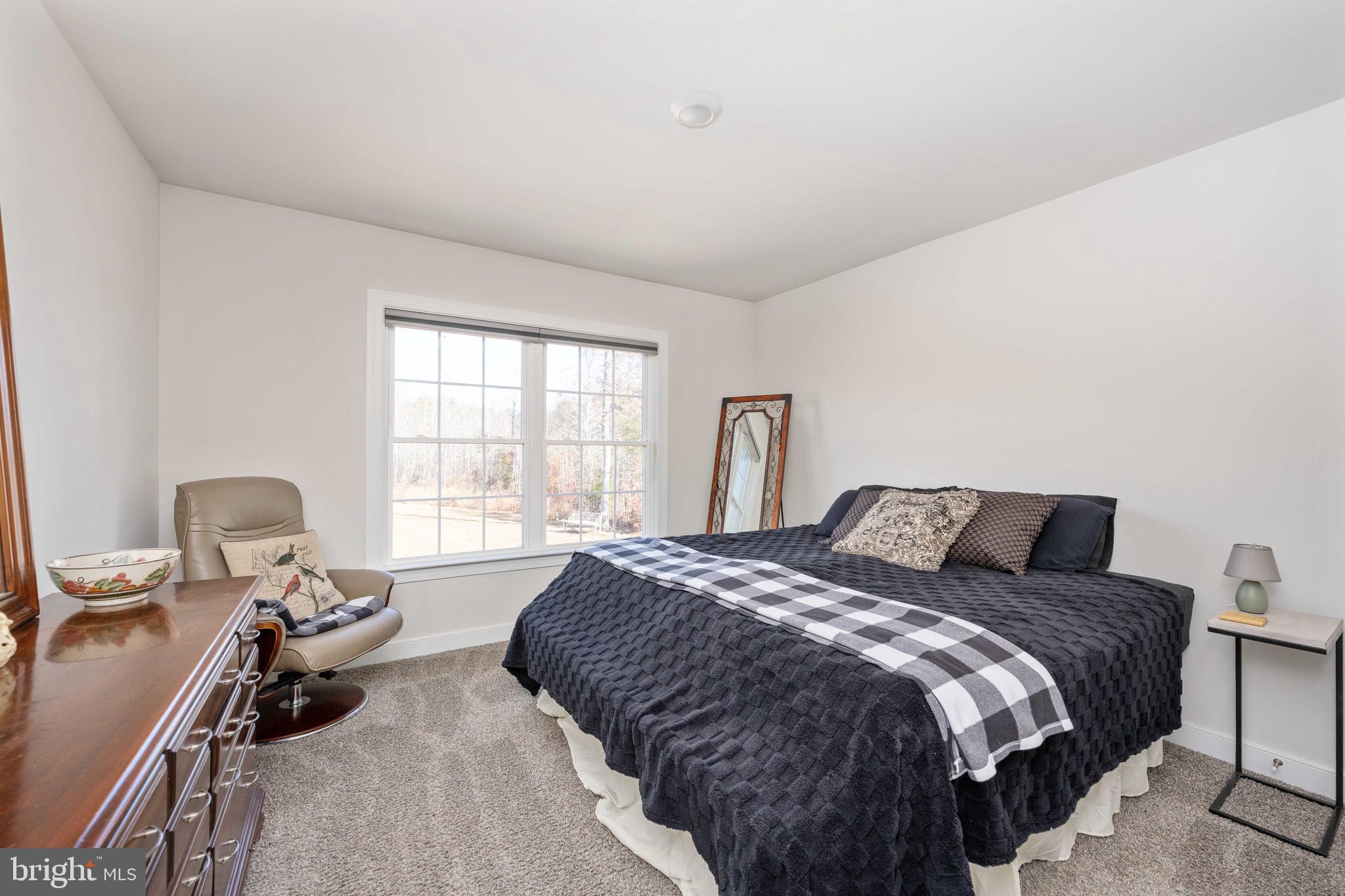 EQUESTRIAN LANDING - Residential