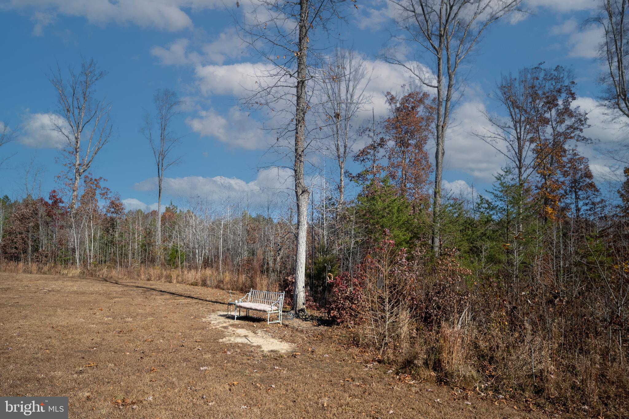 EQUESTRIAN LANDING - Residential