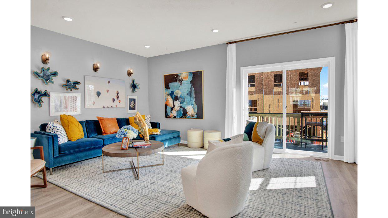 WOODYARD - Residential