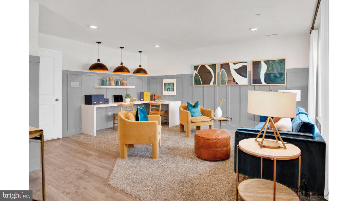 WOODYARD - Residential