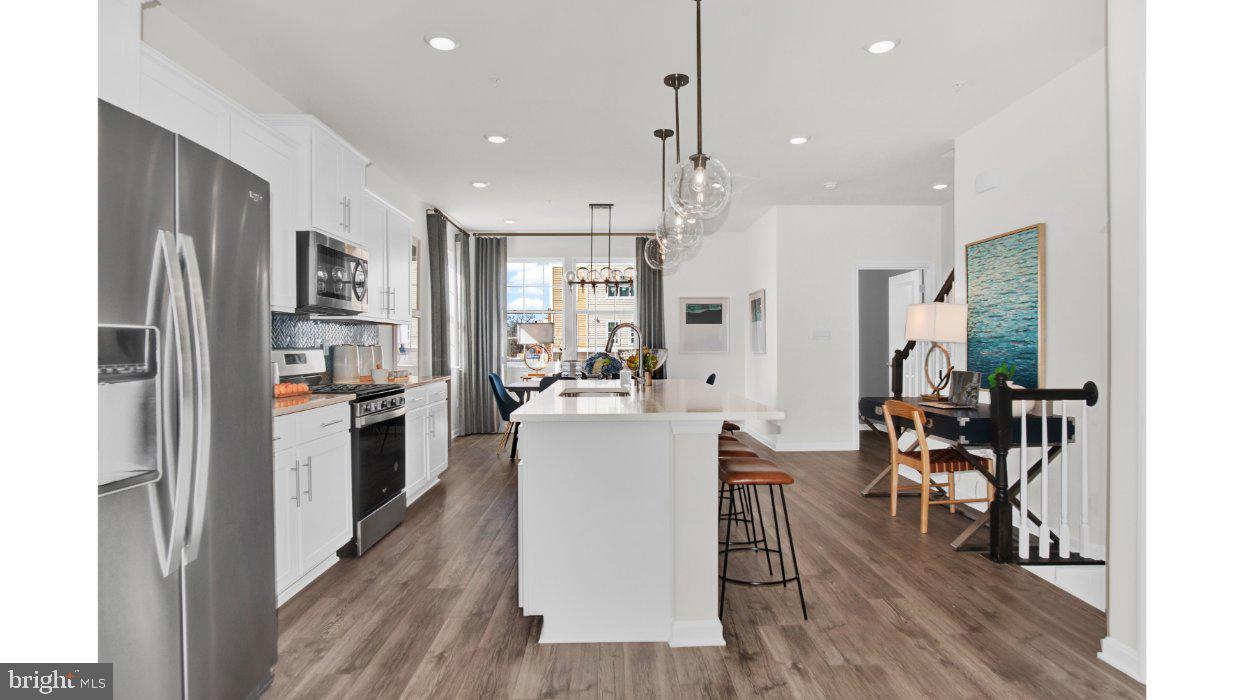 WOODYARD - Residential